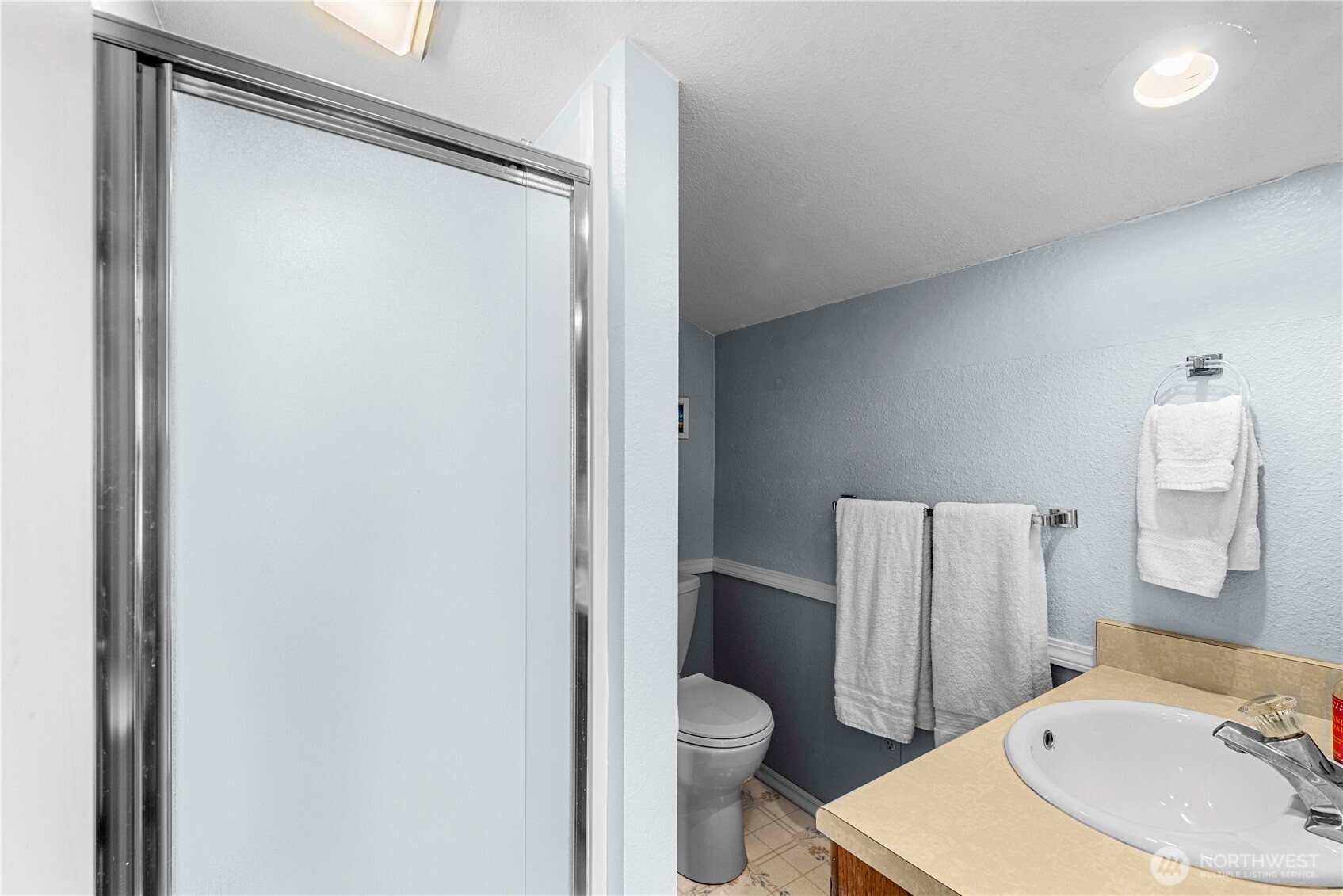8903 Crescent Bar Road 168 Property Photo 19