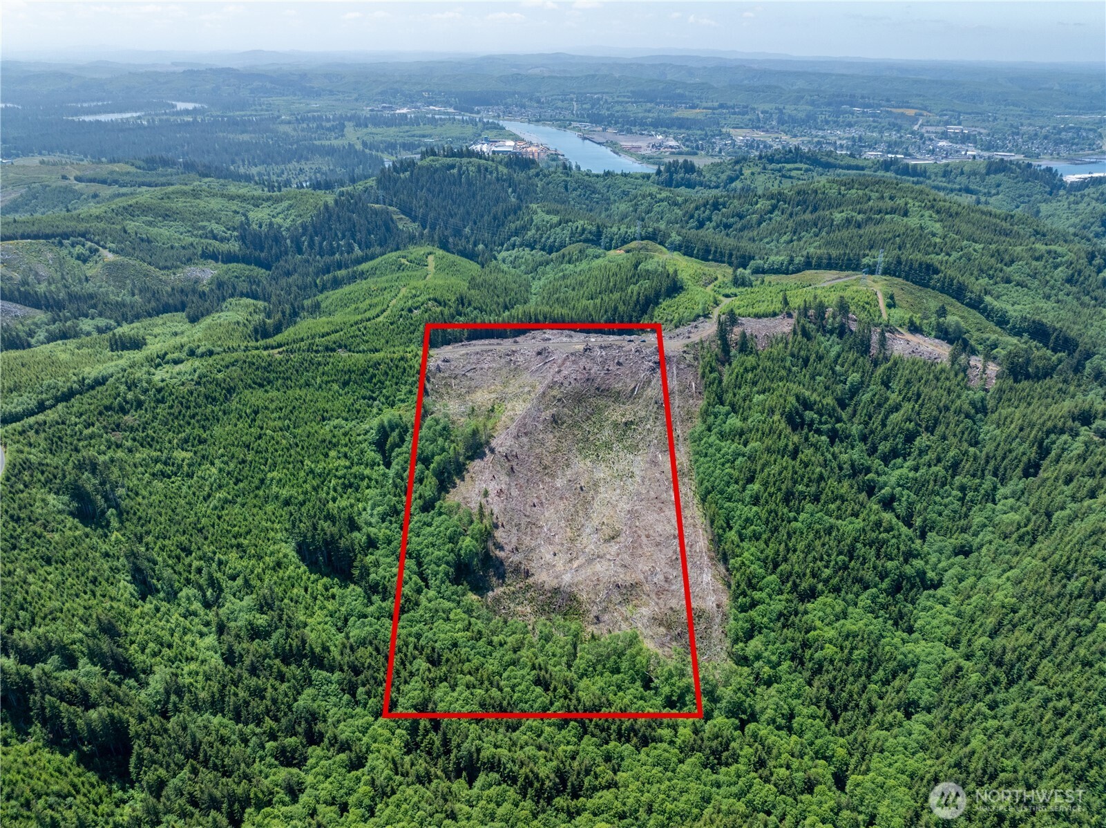 90 E Wishkah Road Property Photo 3