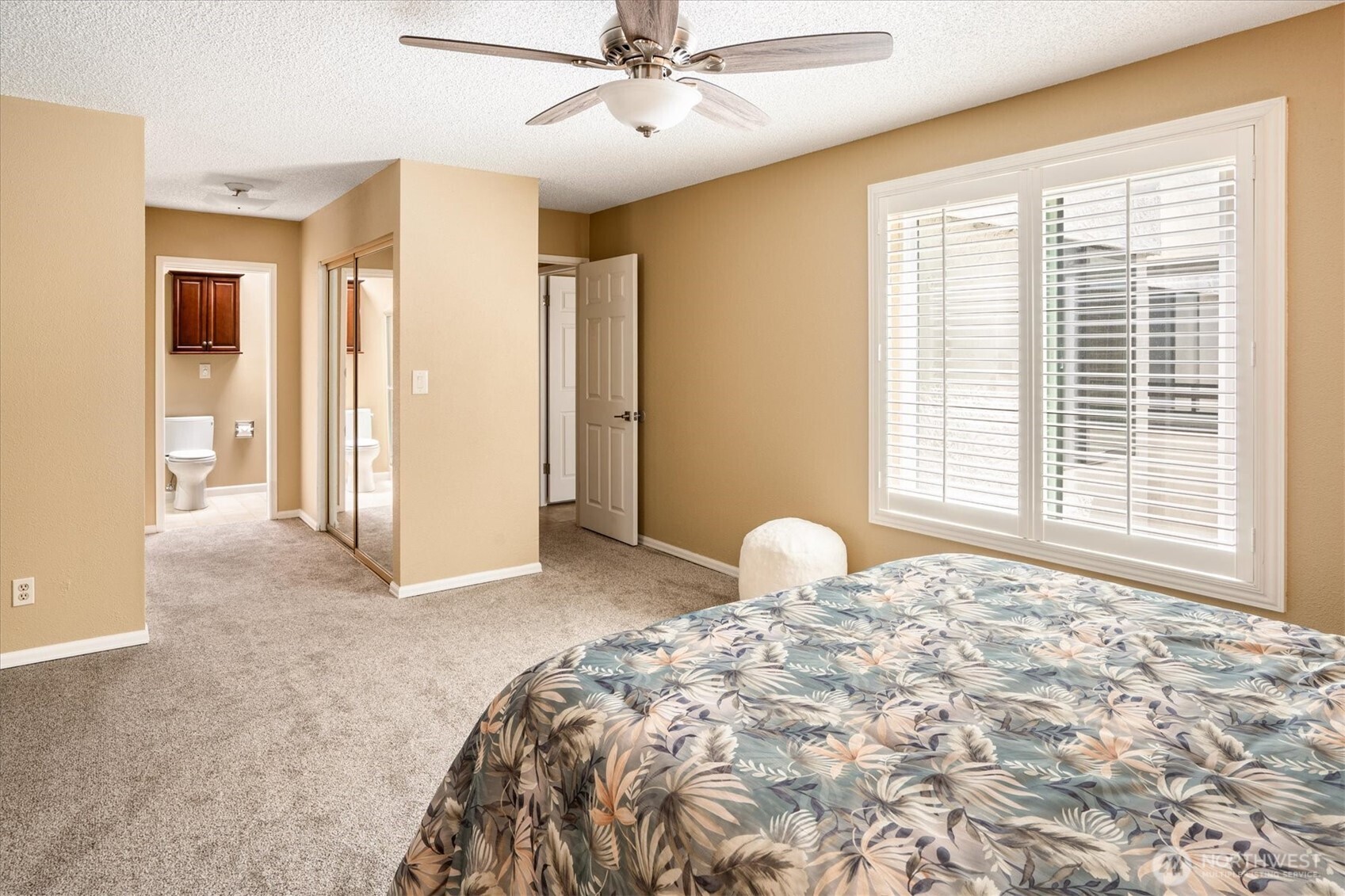 10823 Glen Acres Drive D Property Photo 14