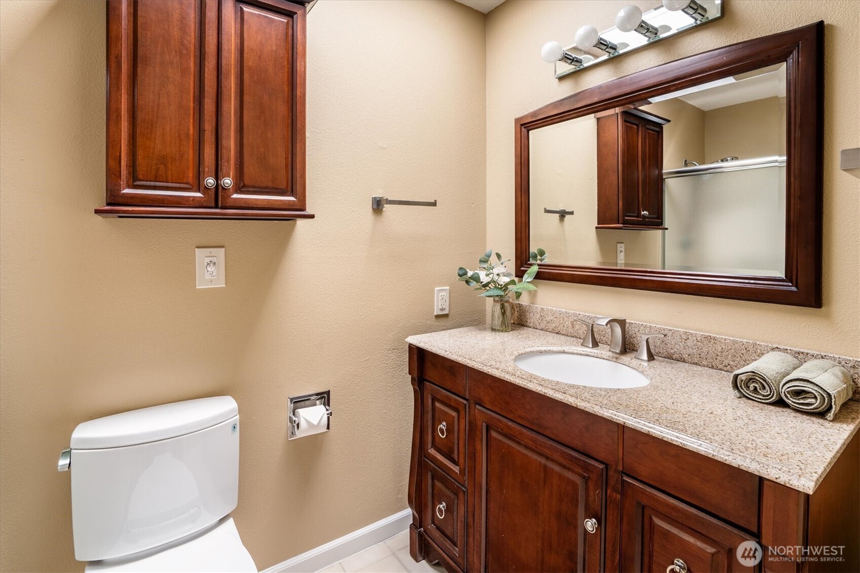 10823 Glen Acres Drive D Property Photo 15