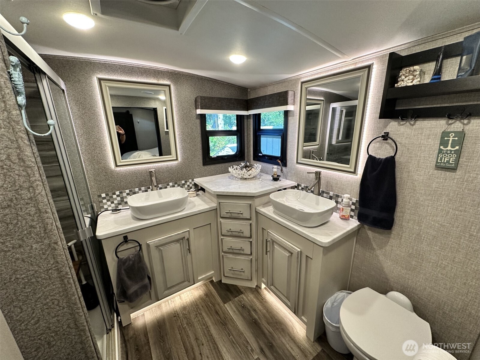 132 Victoria Loop Property Photo 14