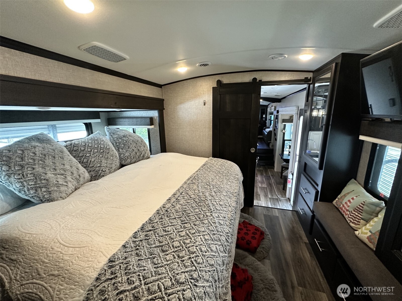 132 Victoria Loop Property Photo 15