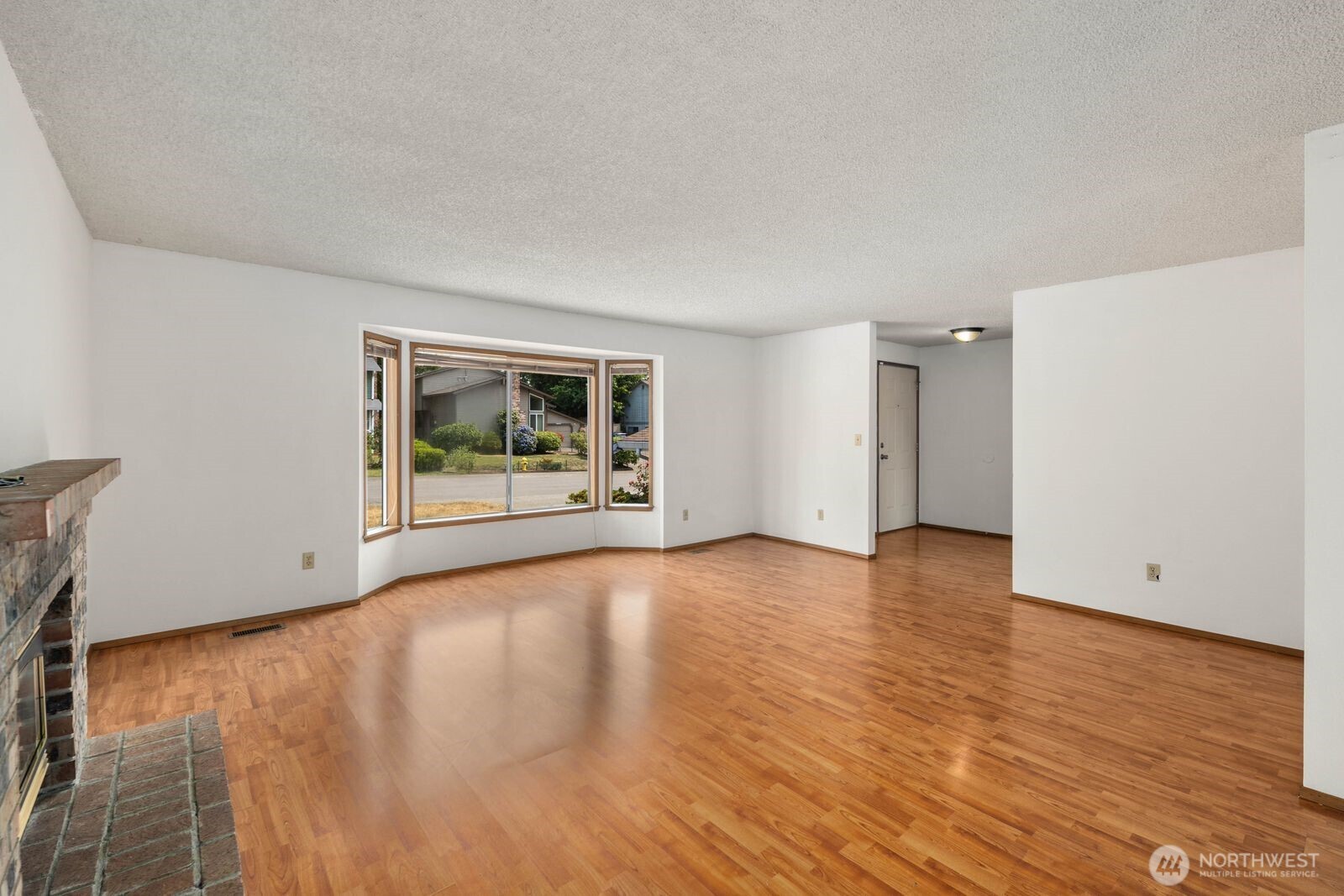 31721 4th Avenue Property Photo 6