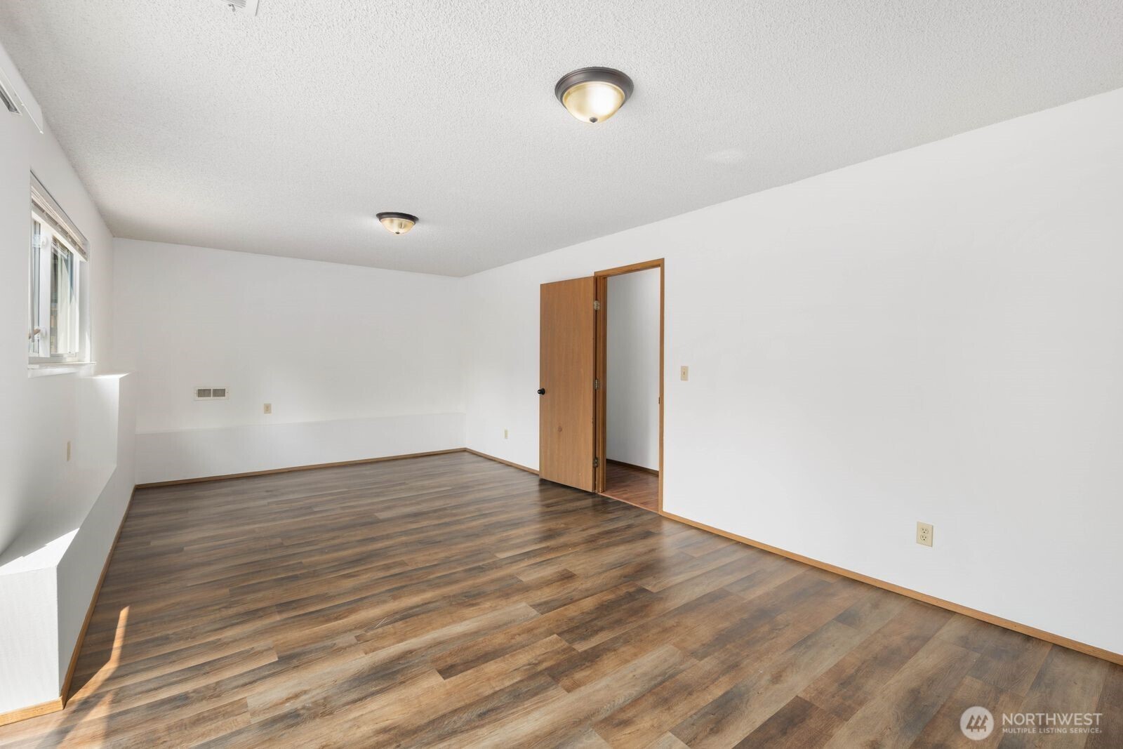 31721 4th Avenue Property Photo 25