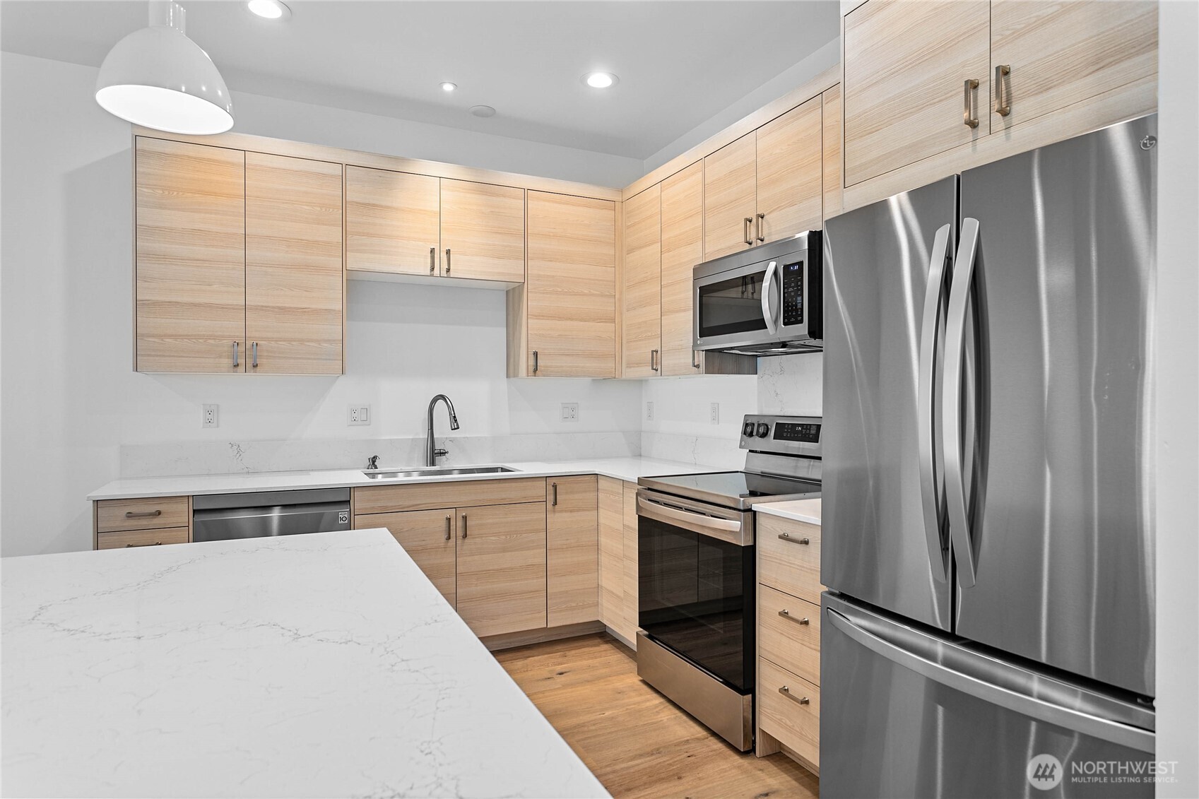 4121 Deemer Road Property Photo 10
