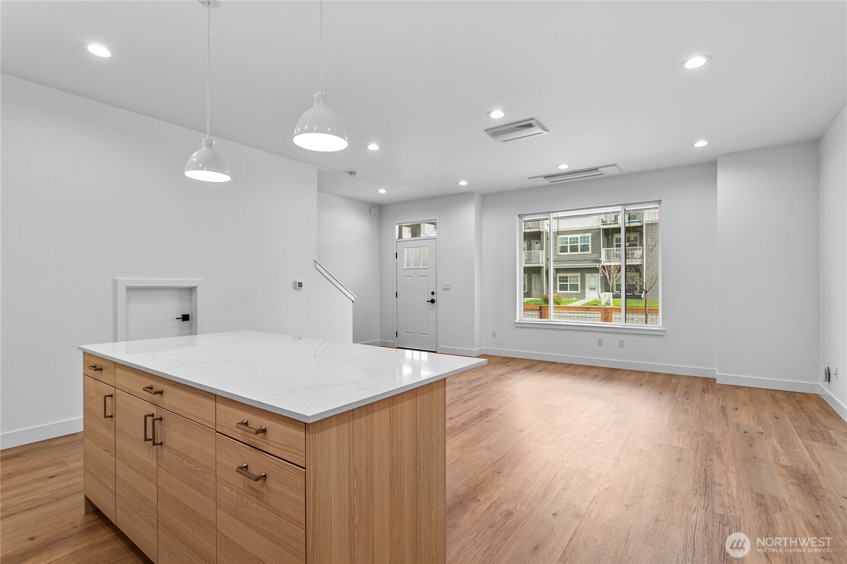 4121 Deemer Road Property Photo 11