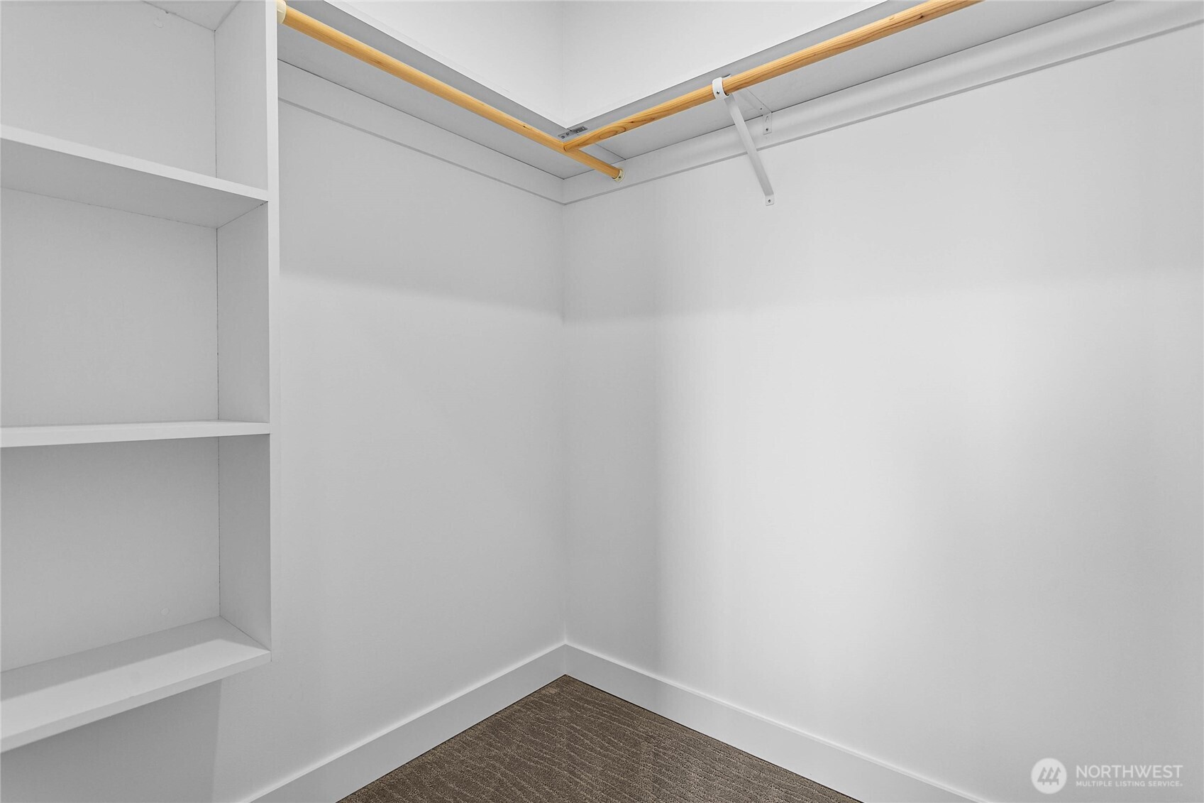 4121 Deemer Road Property Photo 24