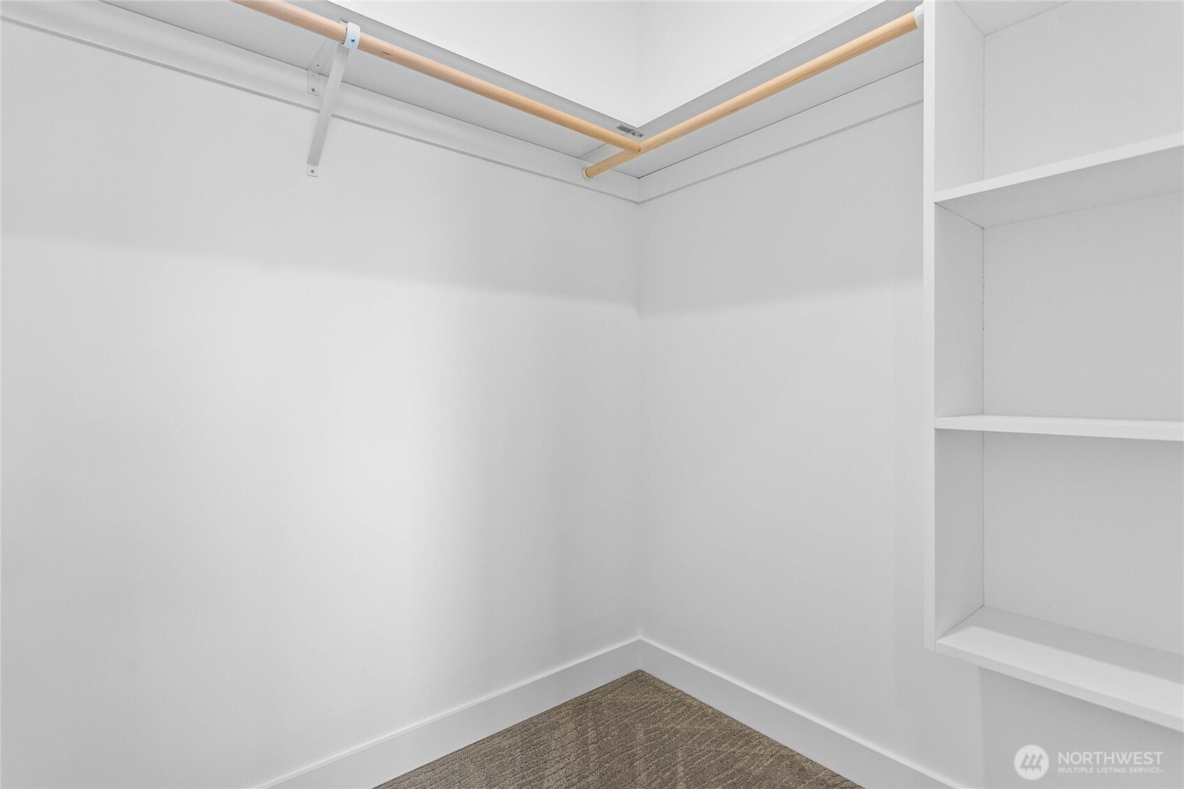 4121 Deemer Road Property Photo 29