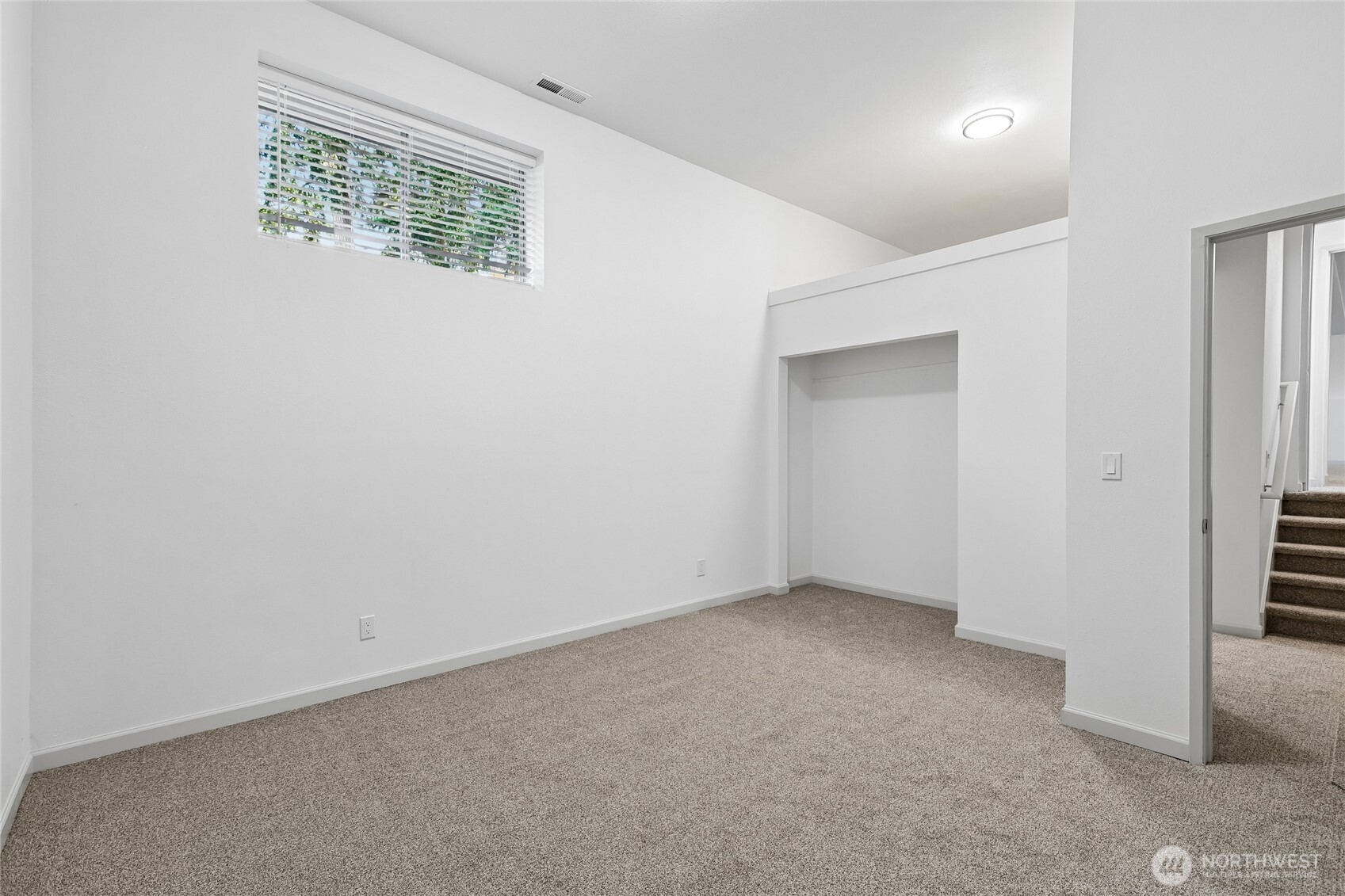 12416 Se 211th Place Property Photo 28