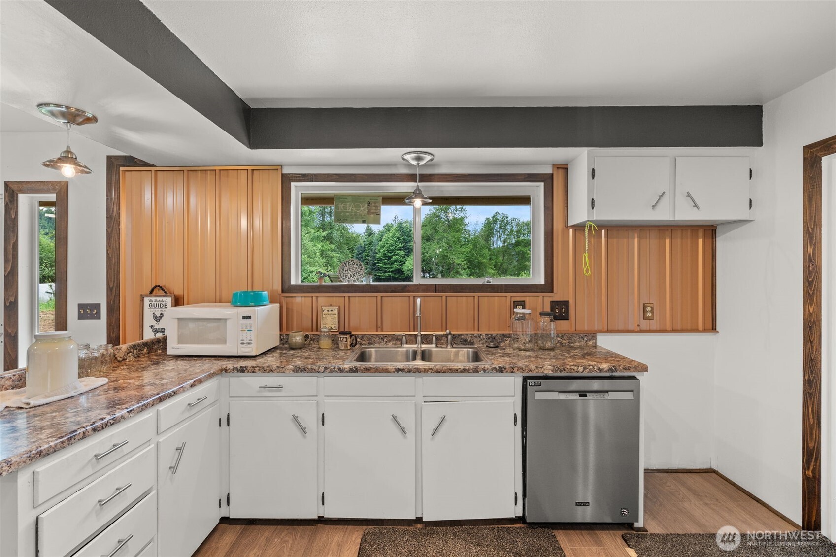 8178 Us Hwy 12 Property Photo 10