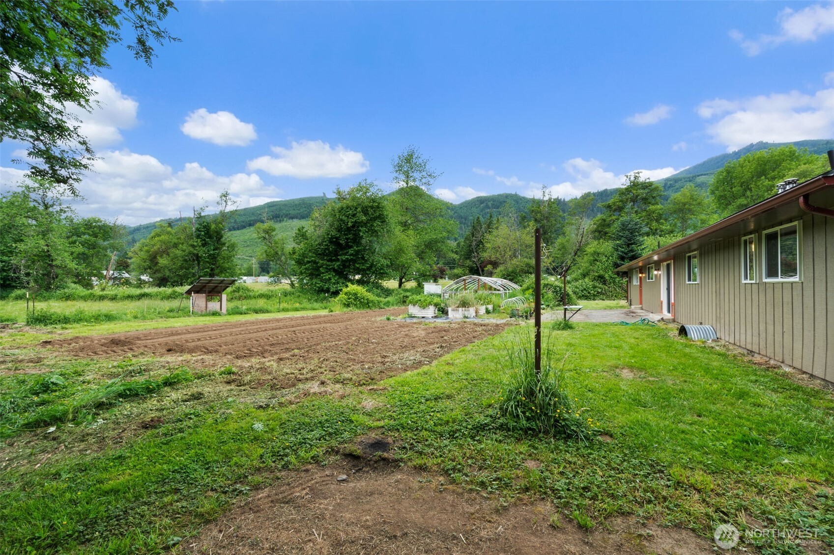8178 Us Hwy 12 Property Photo 35