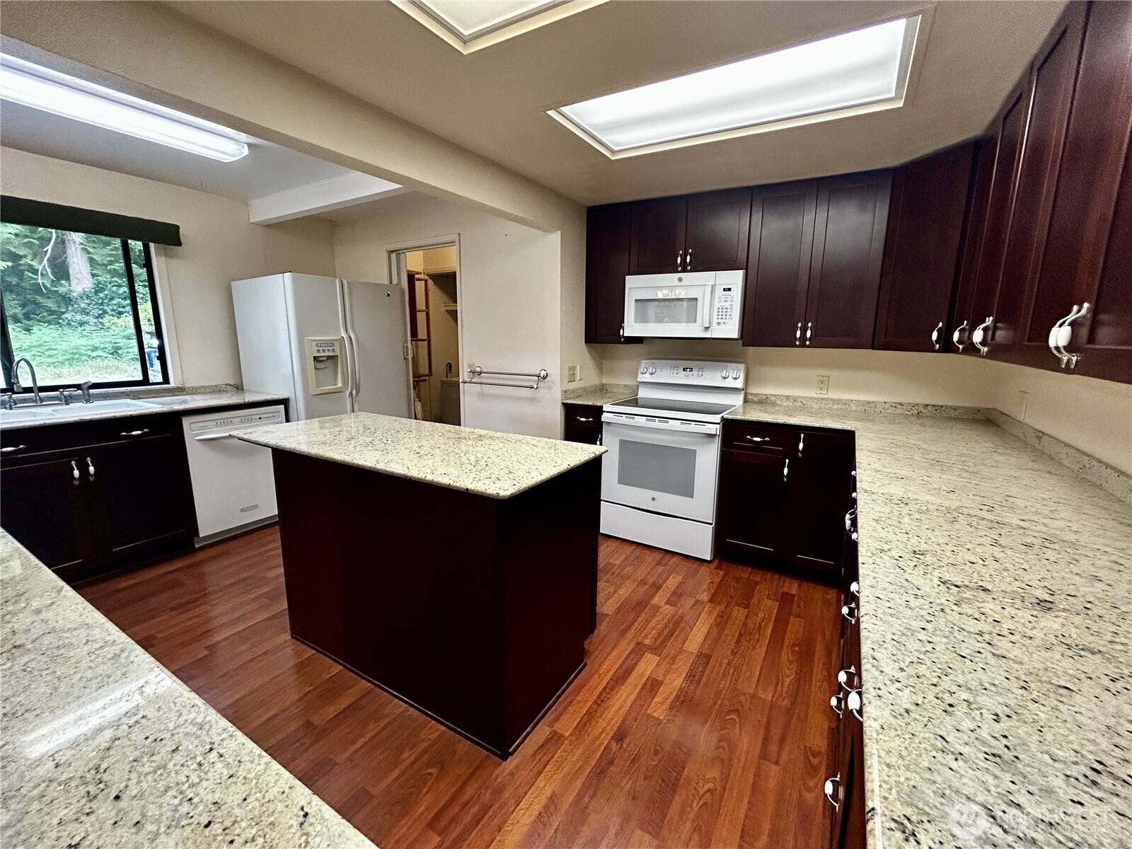 1191 Towne Road Property Photo 9