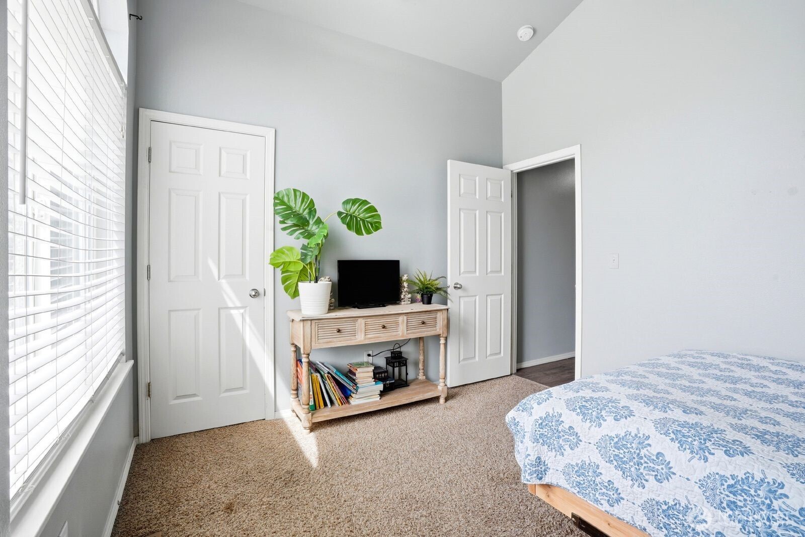 7601 W Washington Avenue Property Photo 30
