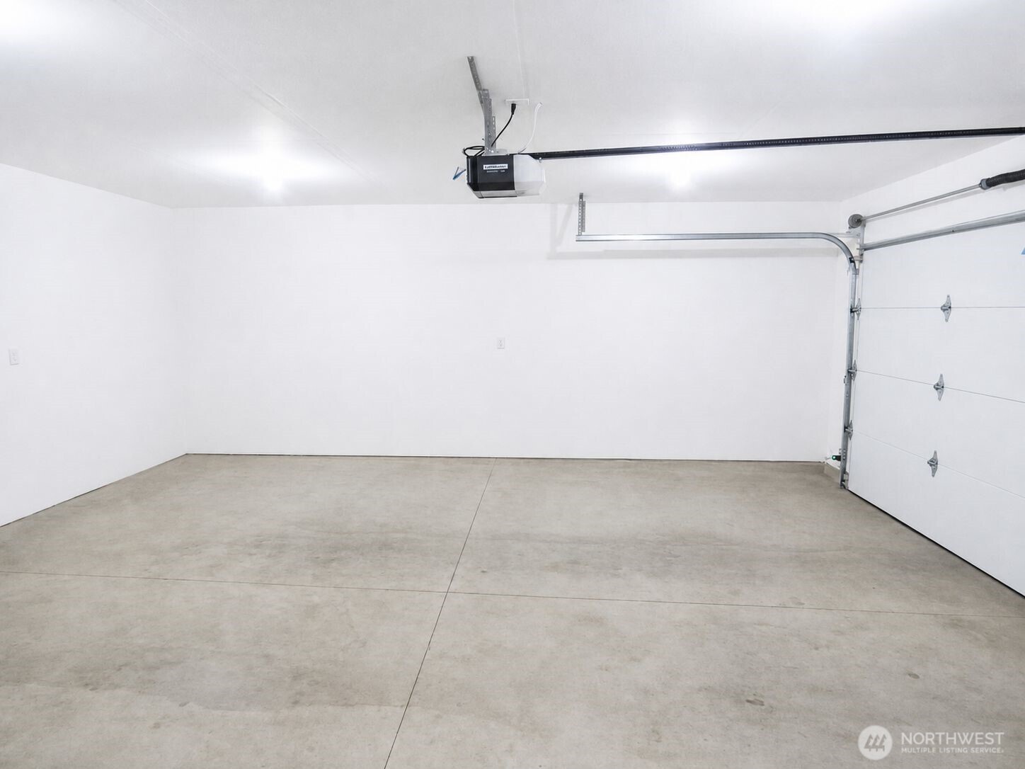 926 N Rock Rose Avenue Property Photo 23