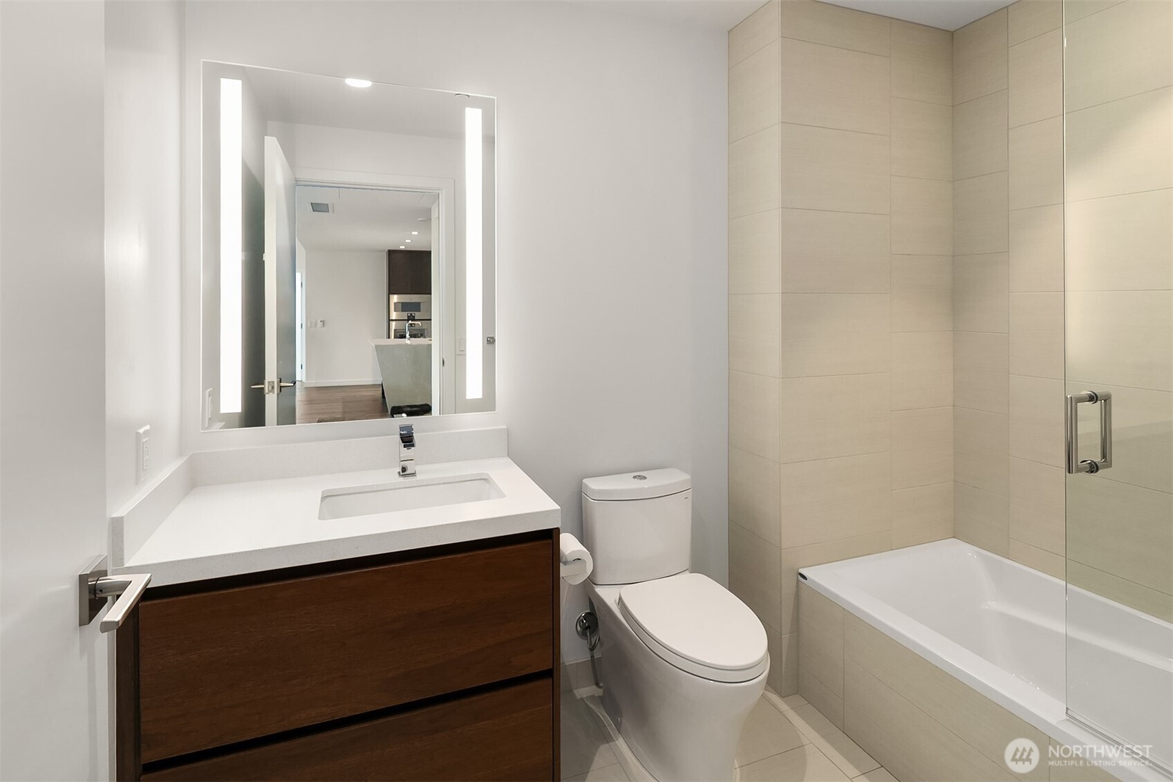 188 Bellevue Way 1502 Property Photo 12