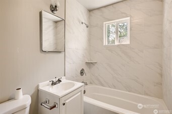600 Wildwood Boulevard Property Photo 3