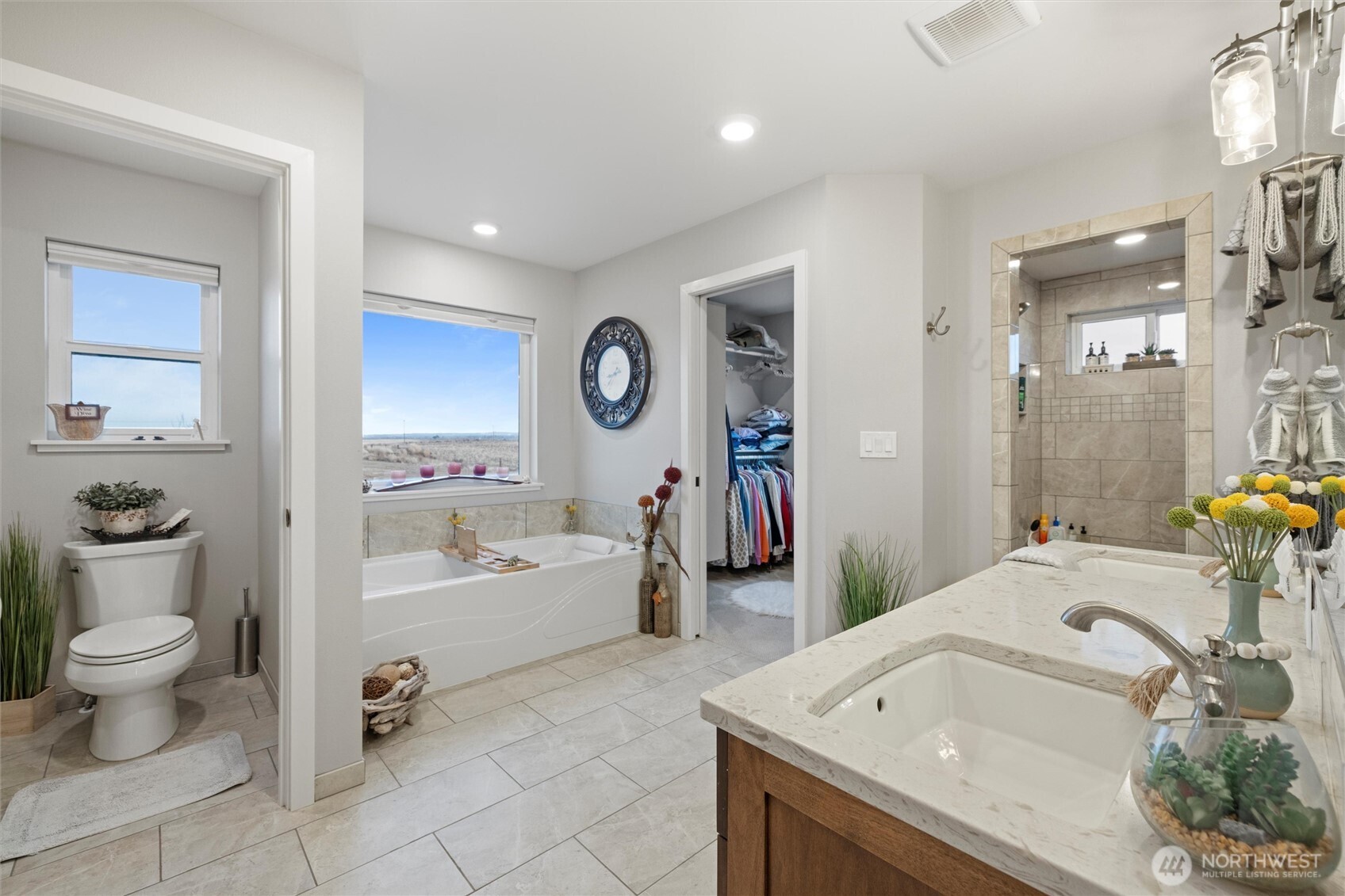 125 Ponderosa Court Property Photo 14