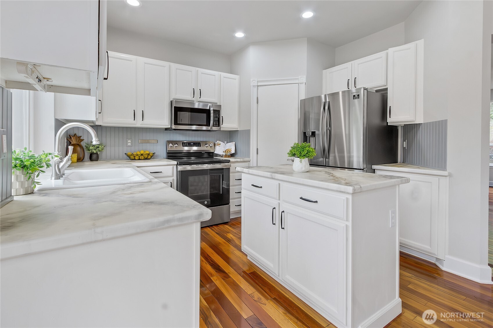 5405 Braywood Lane Property Photo 11