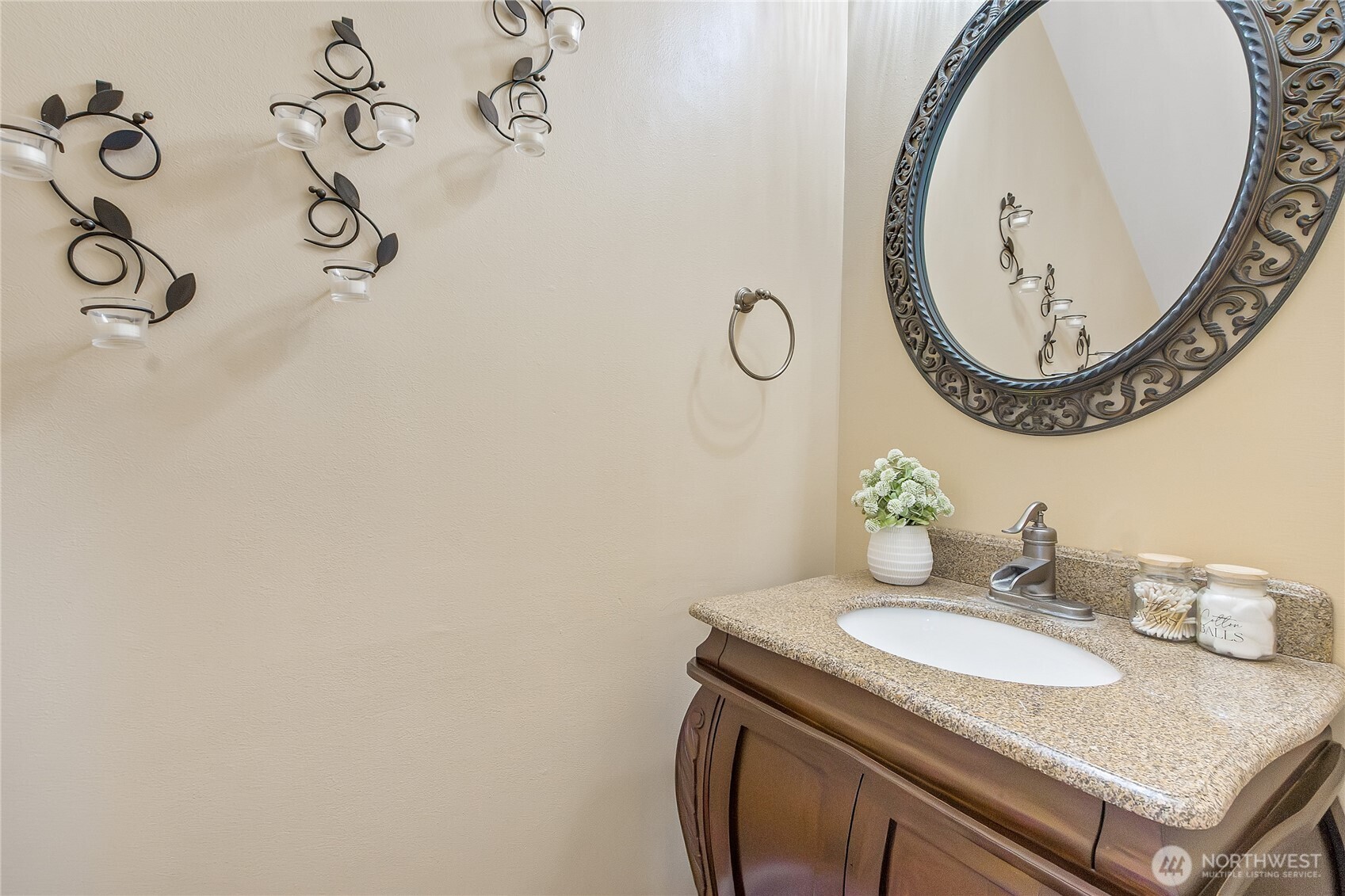 5405 Braywood Lane Property Photo 16