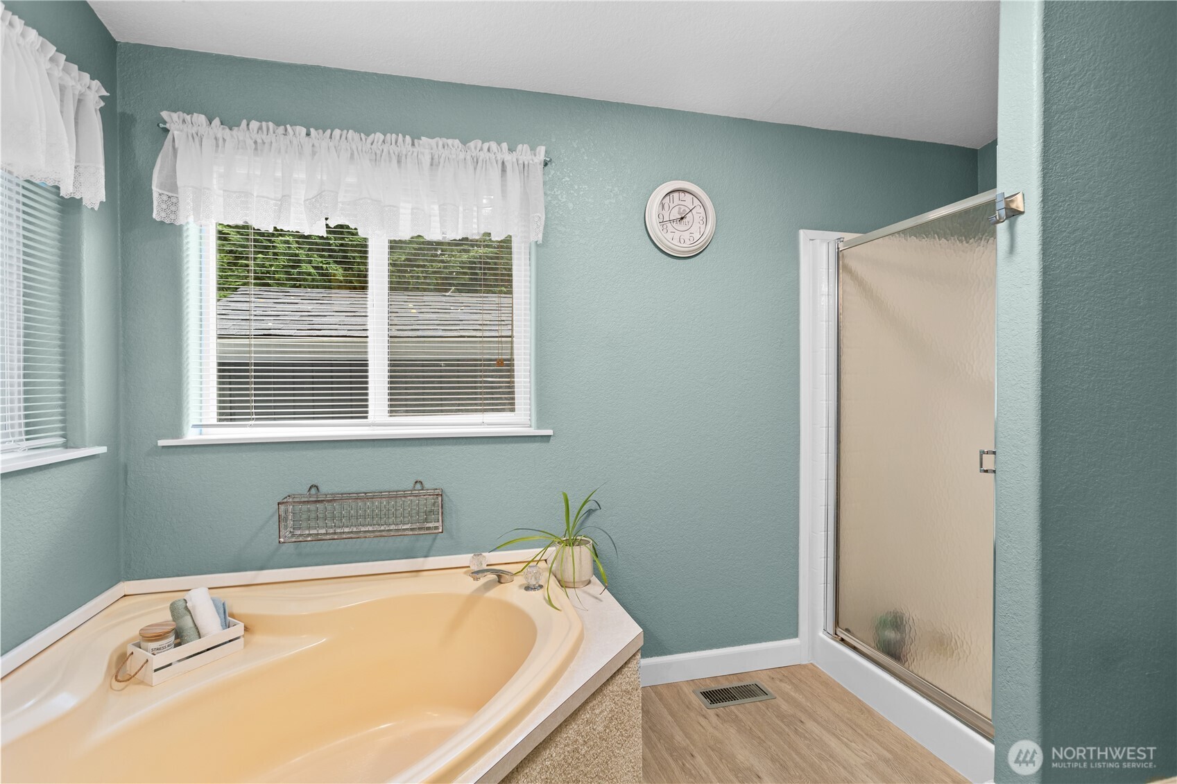 14727 43rd Avenue 6 Property Photo 19