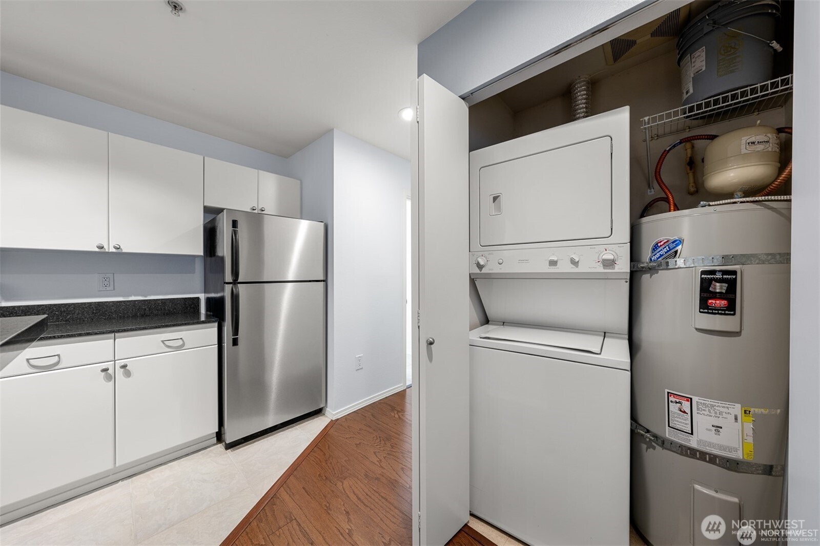 1323 Boren Avenue 206 Property Photo 8