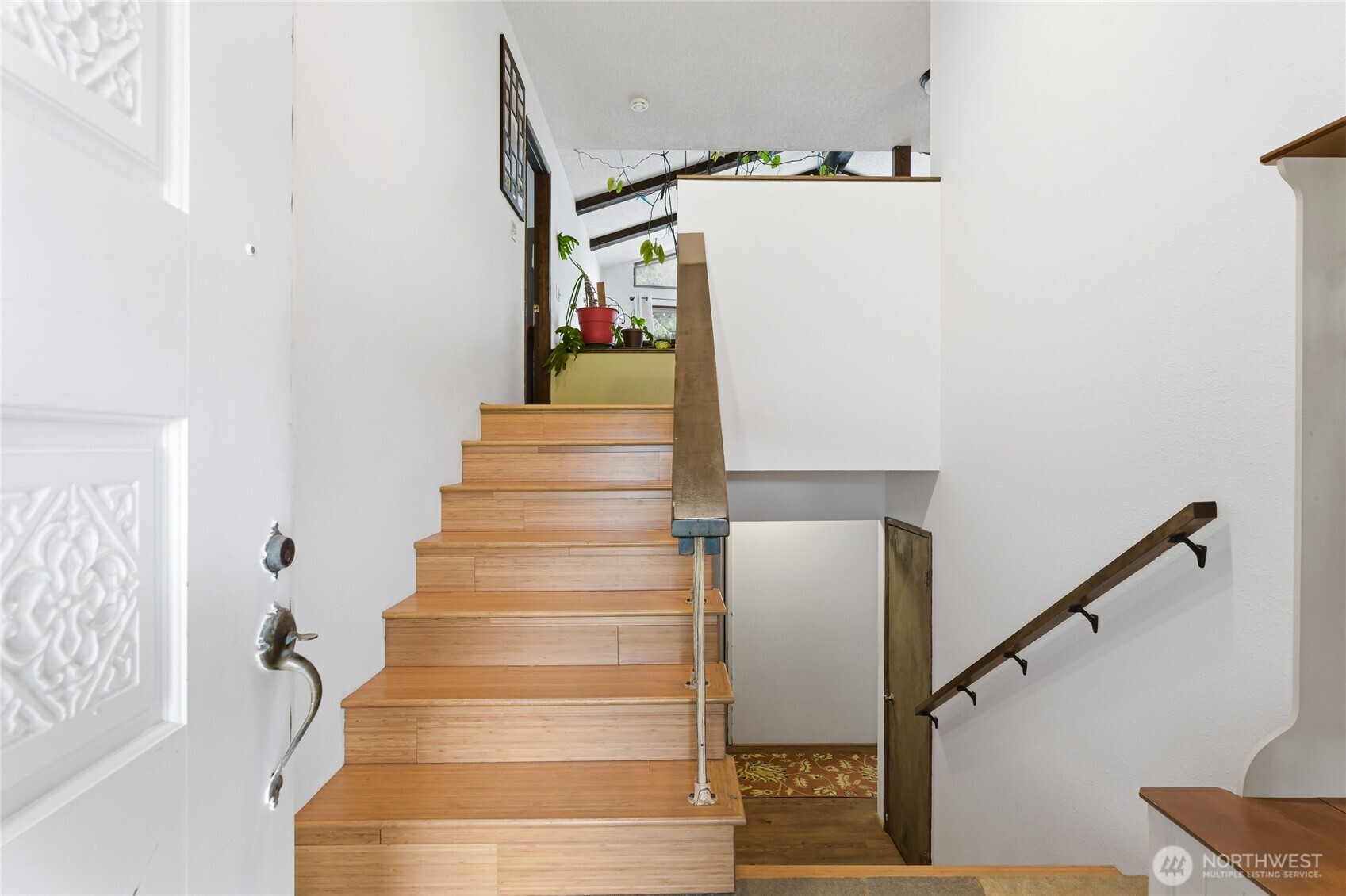 1381 Wynooche Valley Road Property Photo 4