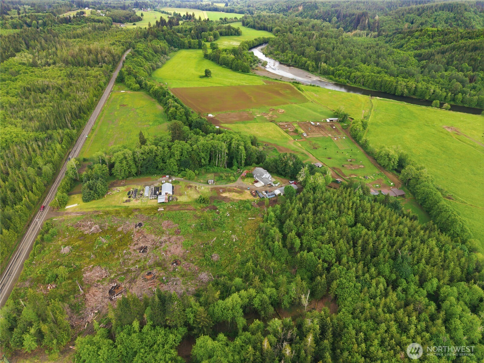1381 Wynooche Valley Road Property Photo 36