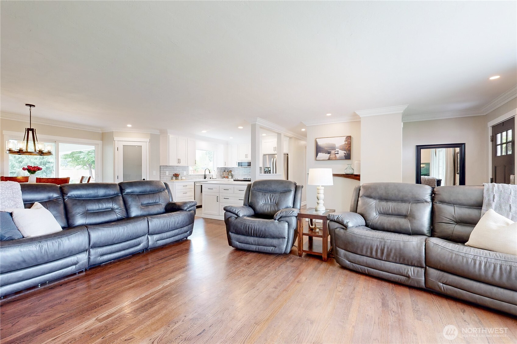 1625 Reser Road Property Photo 2