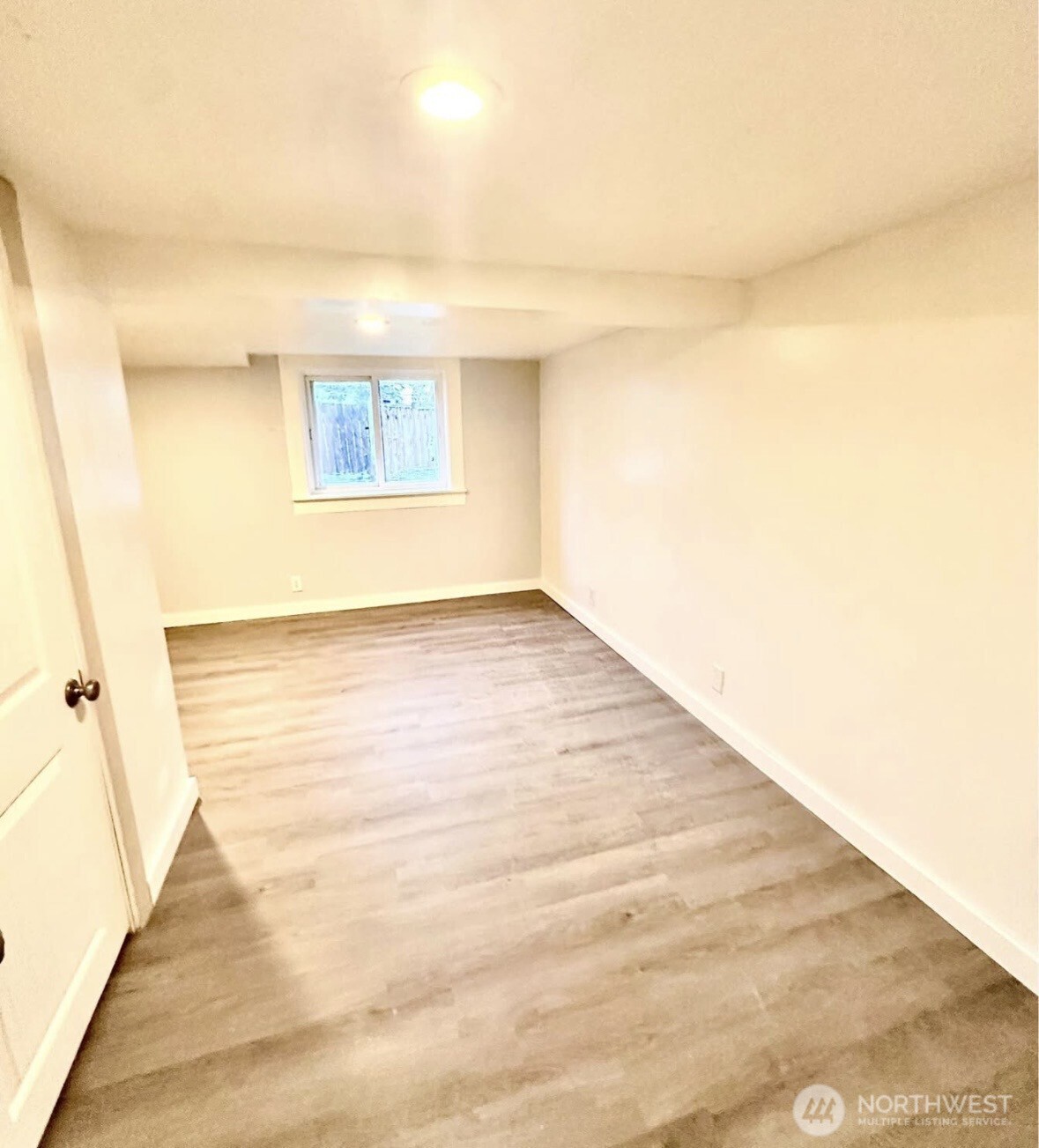 10033 Des Moines Memorial Drive Property Photo 17