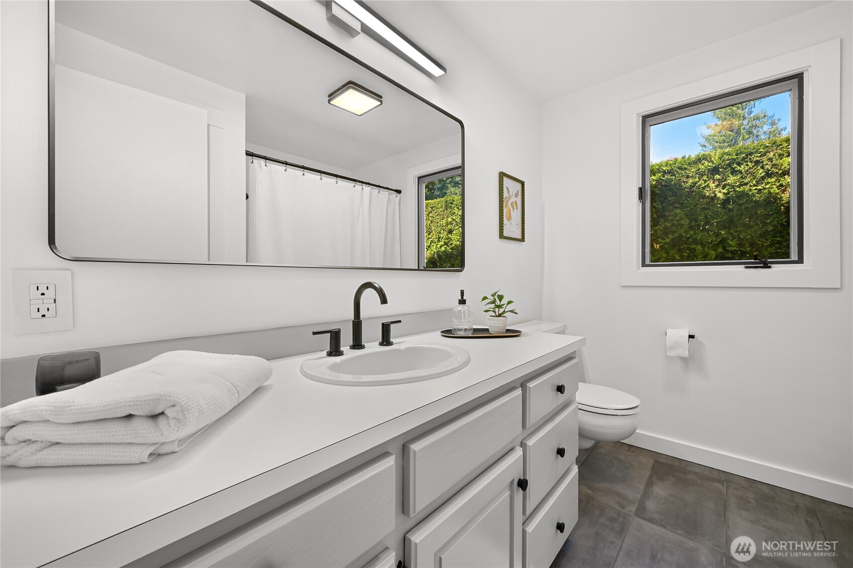 3187 Northshore Road Property Photo 24