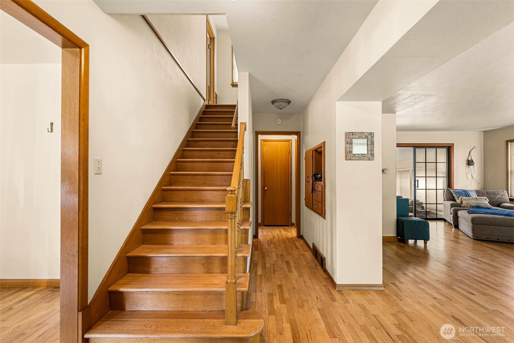19 N Garfield Avenue Property Photo 10