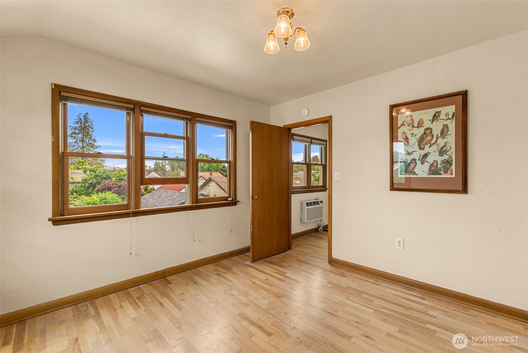 19 N Garfield Avenue Property Photo 13