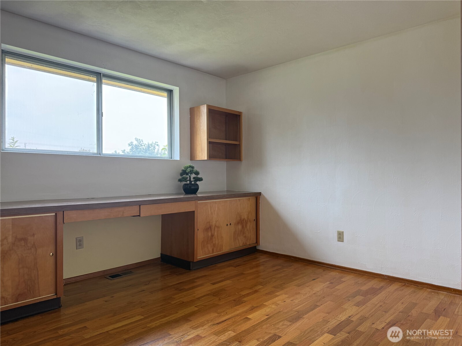 3903 W Nixon Street Property Photo 11