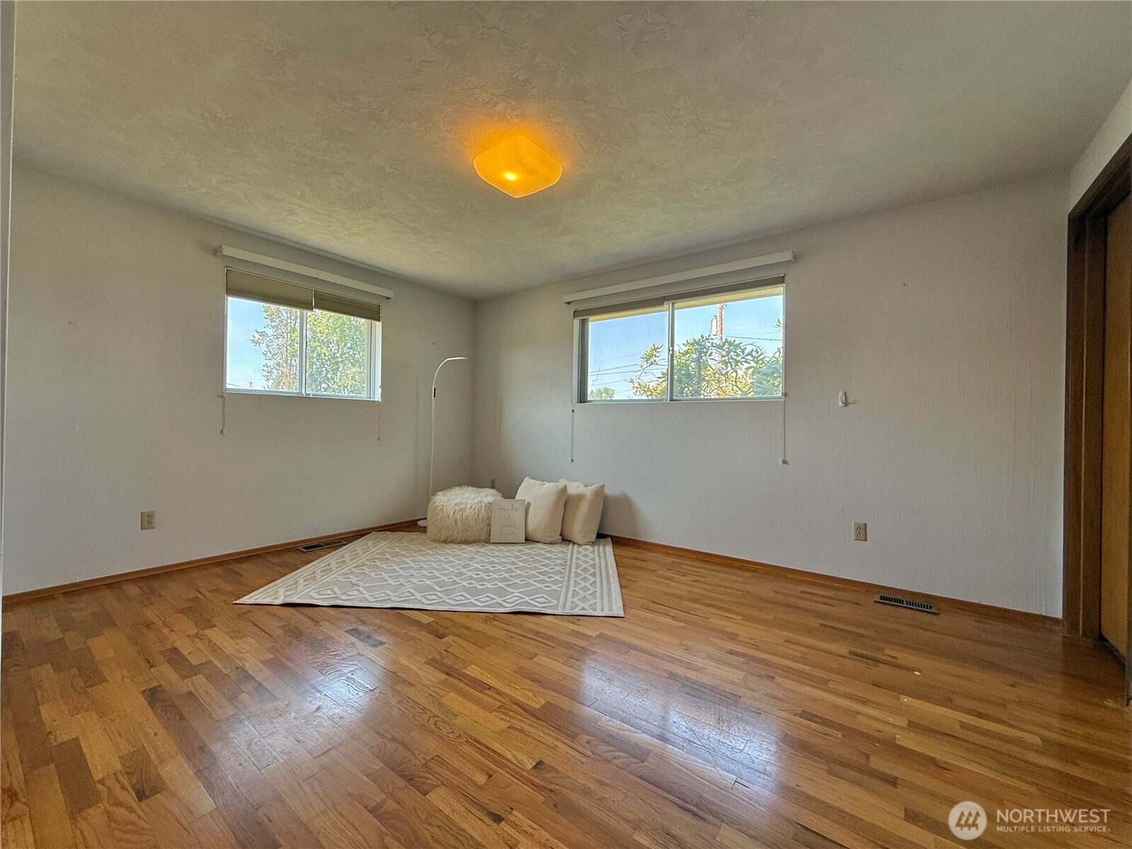 3903 W Nixon Street Property Photo 11