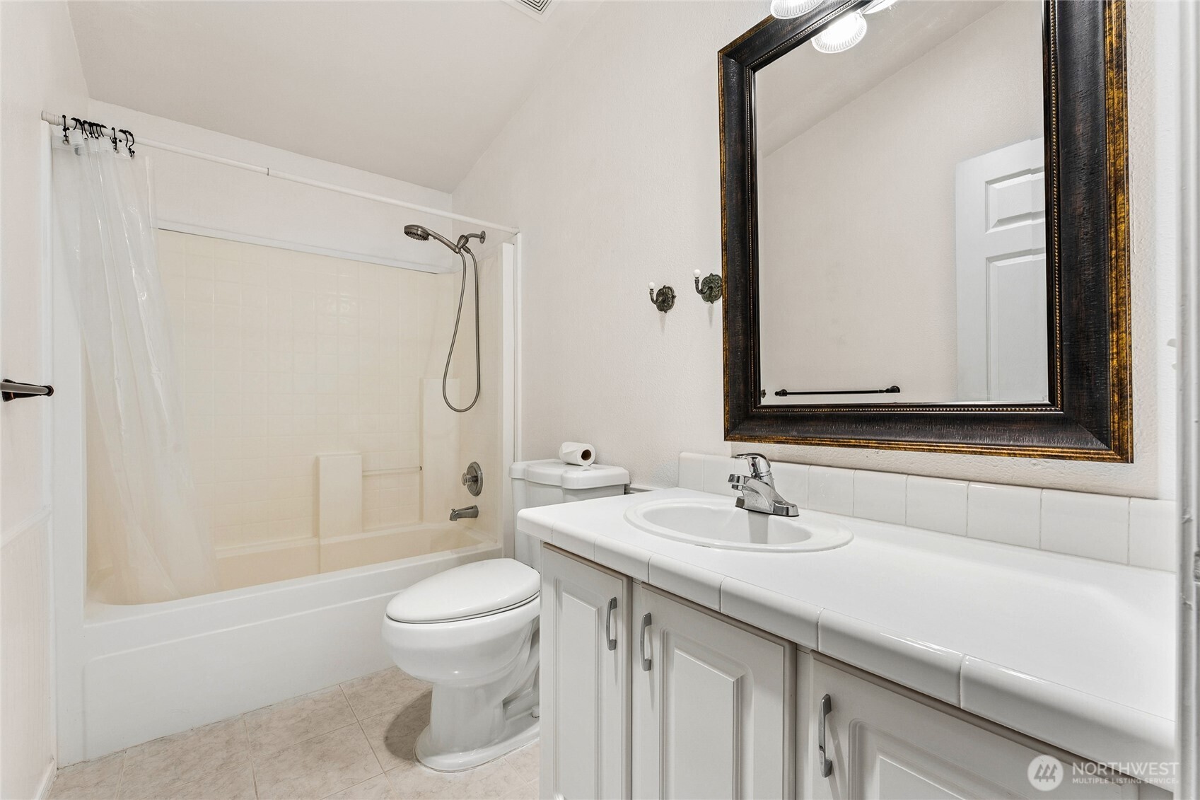 17626 21st Avenue 48 Property Photo 25