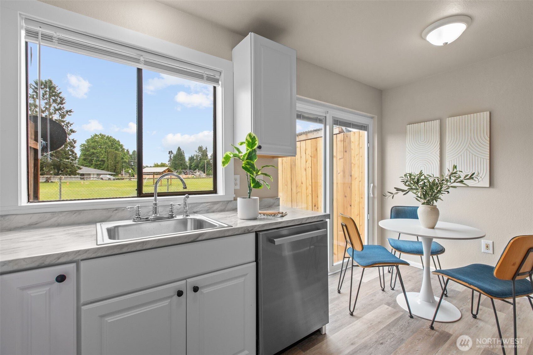 18440 Killarney Circle Property Photo 12