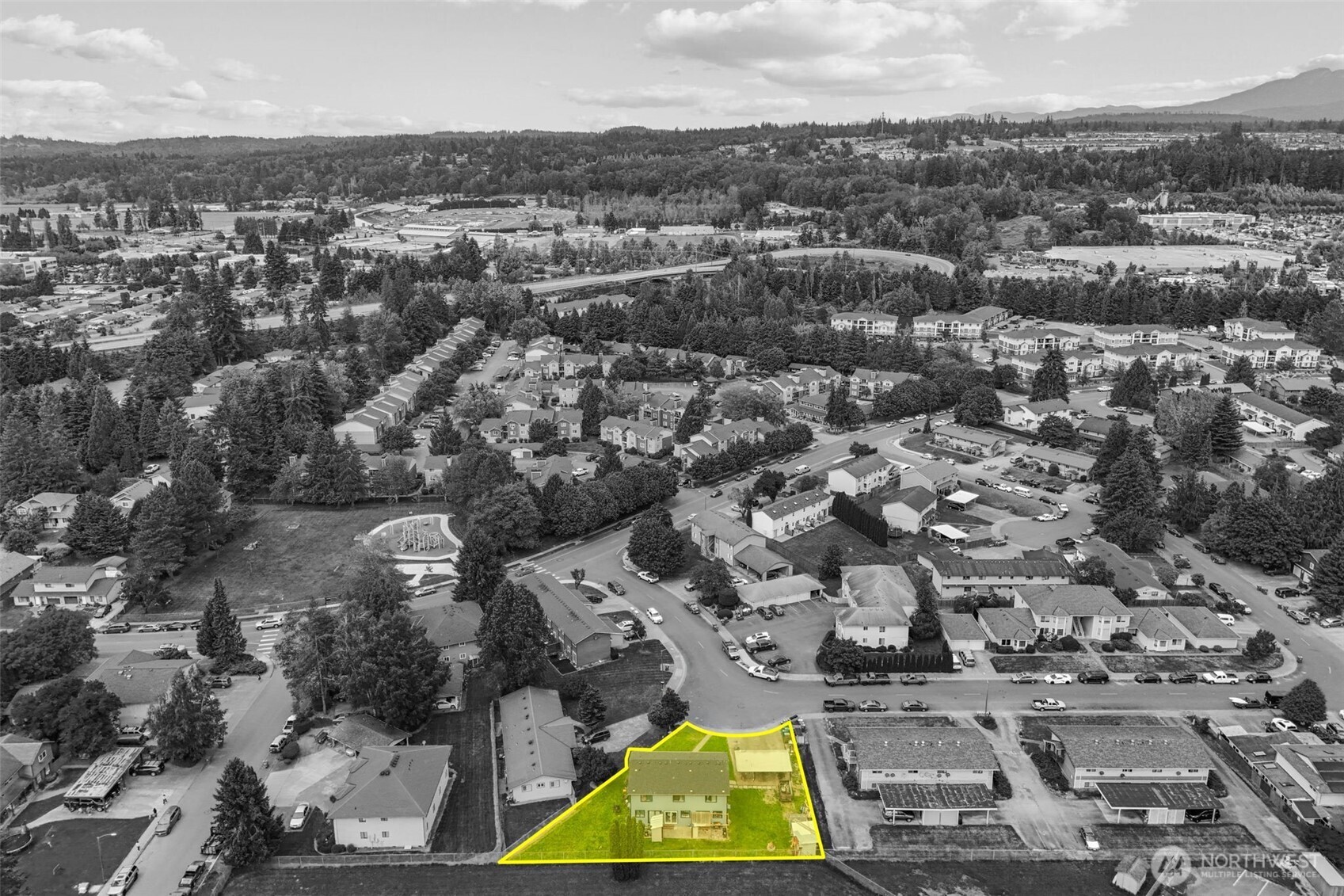 18440 Killarney Circle Property Photo 32