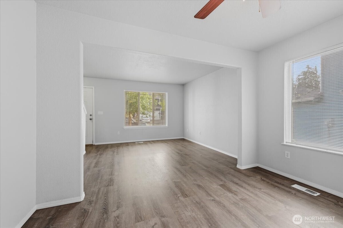 1425 186th Street Ct Property Photo 10