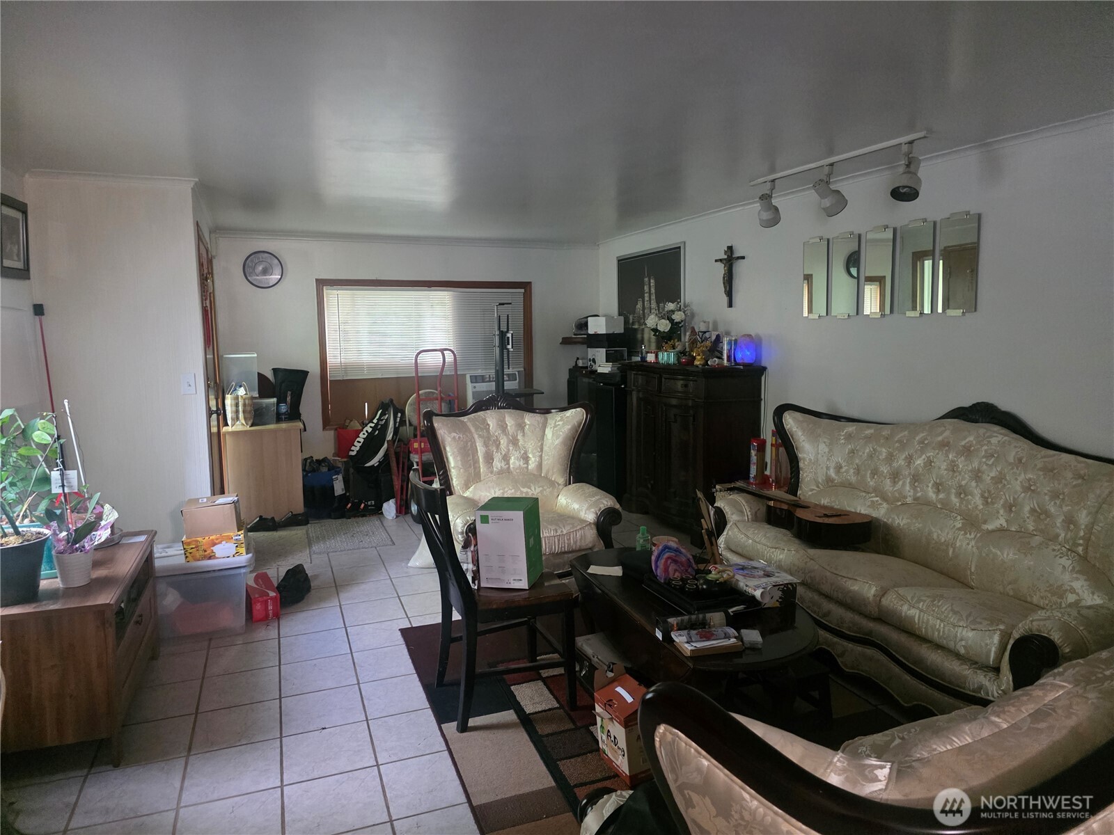 2500 S 208th Street Property Photo 7