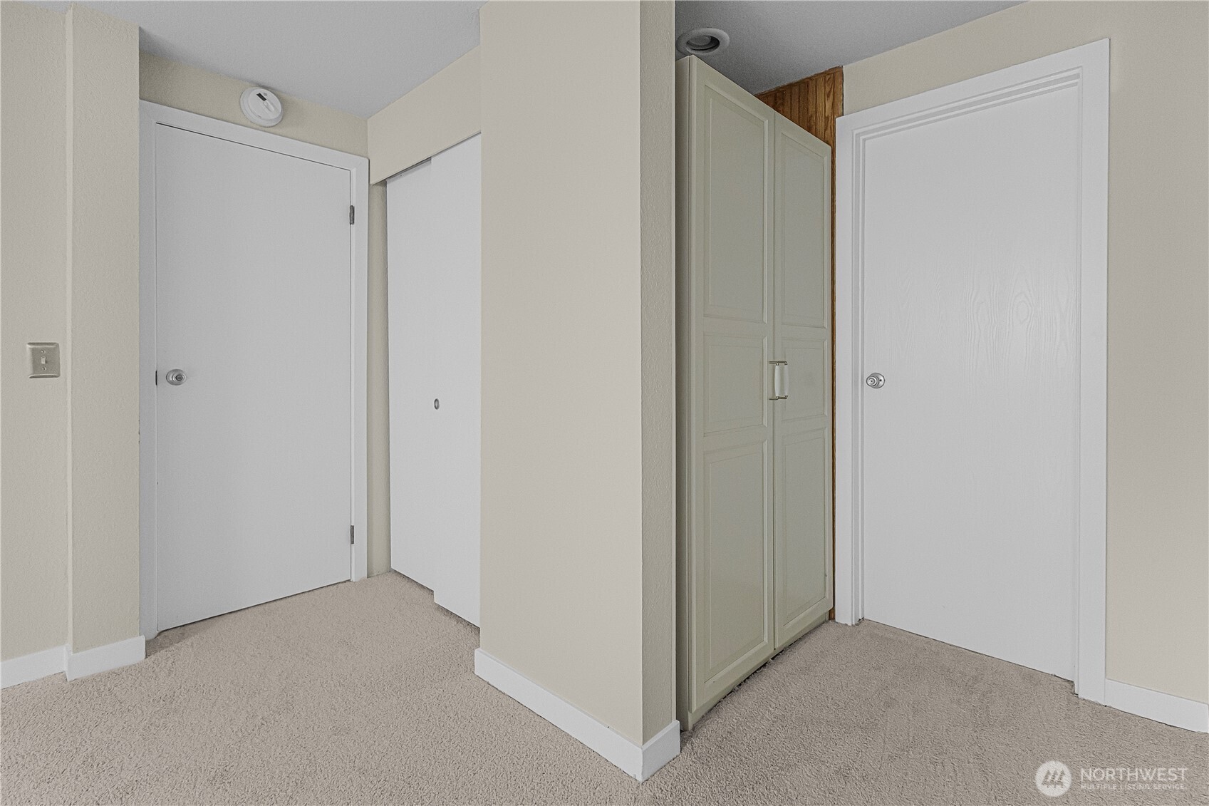 1301 S Puget Drive A16 Property Photo 18