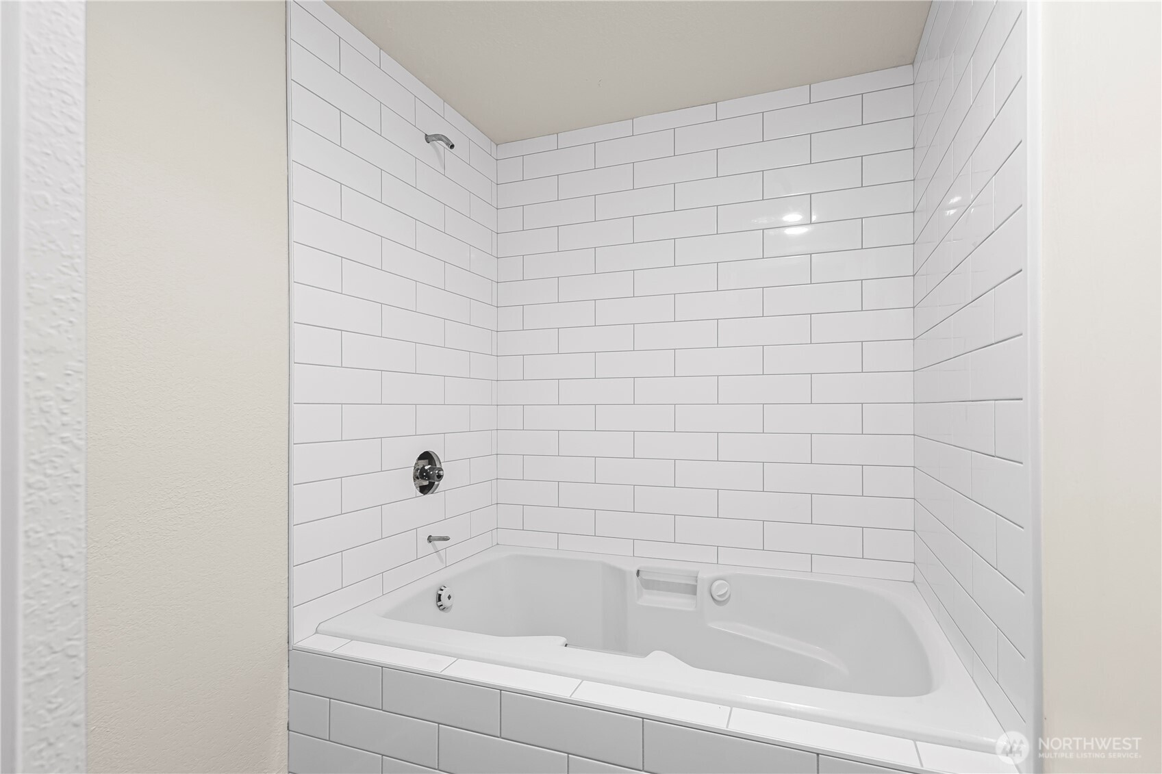 1301 S Puget Drive A16 Property Photo 19