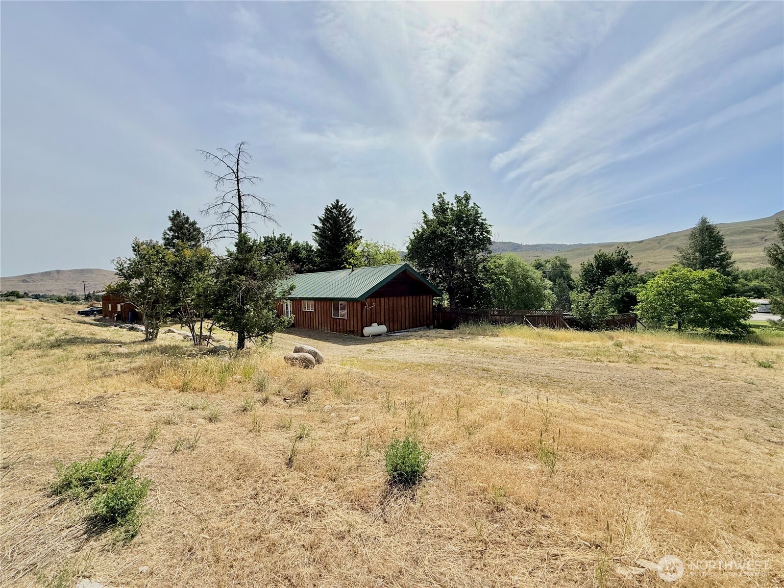 1879 Old Hwy 97 Property Photo 37