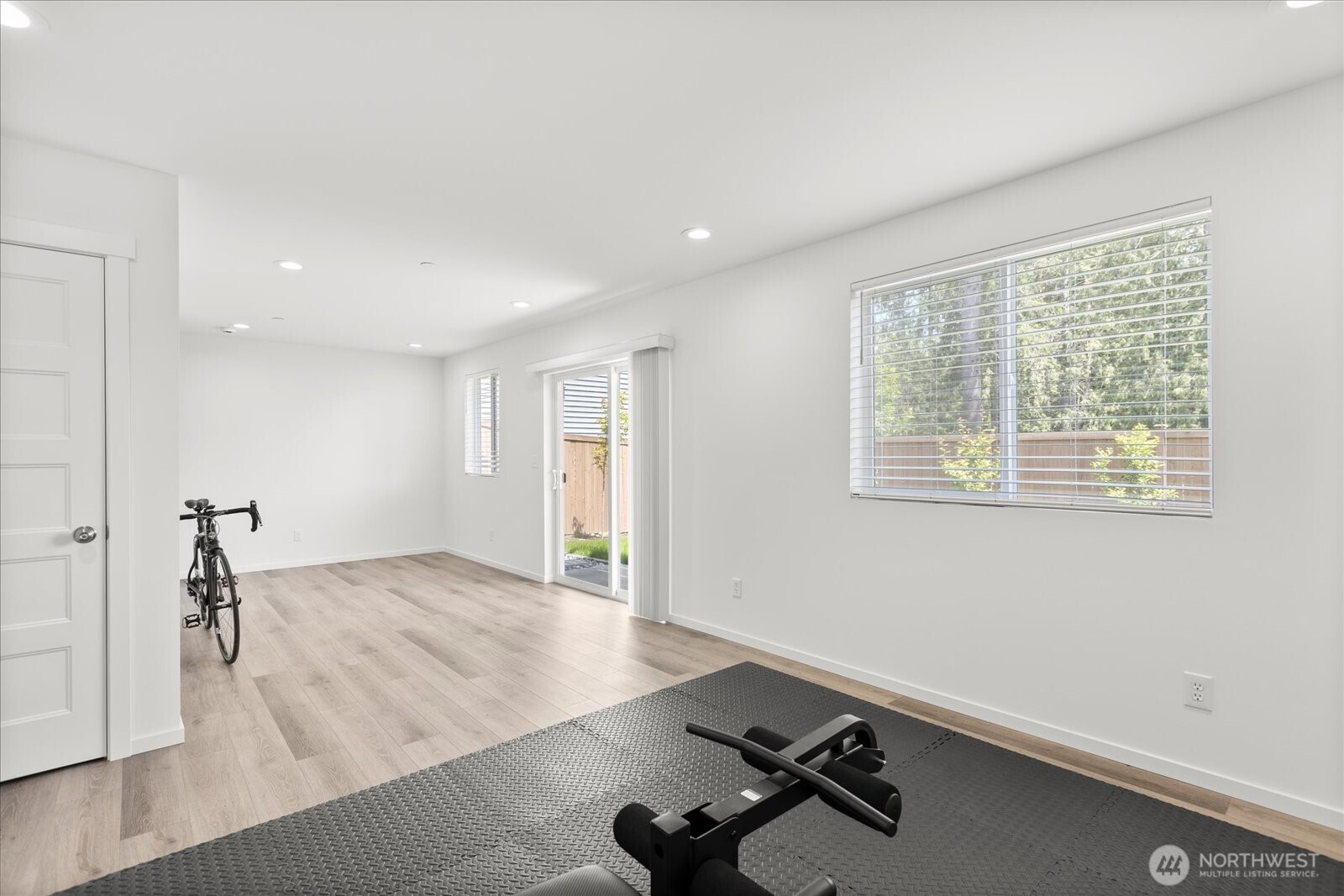 4265 71st Drive Property Photo 27