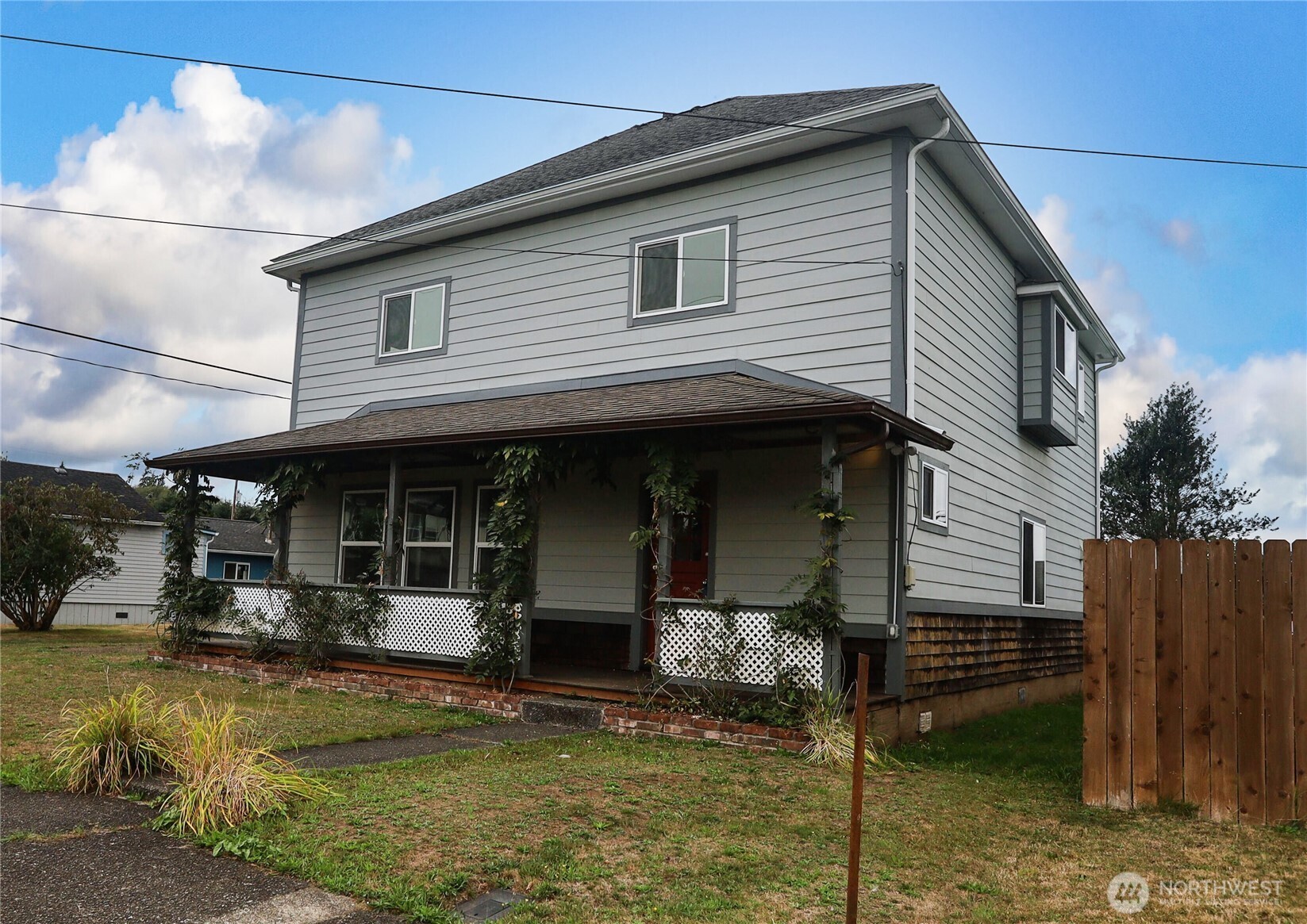 408 F Street Property Photo 2