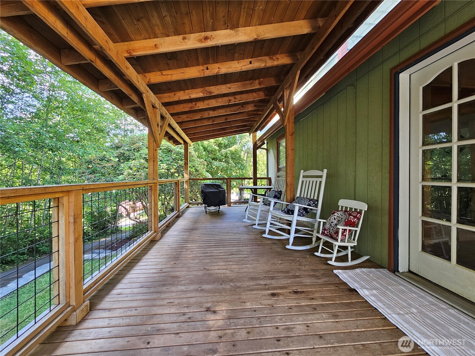 321 E Beck Street Property Photo 2