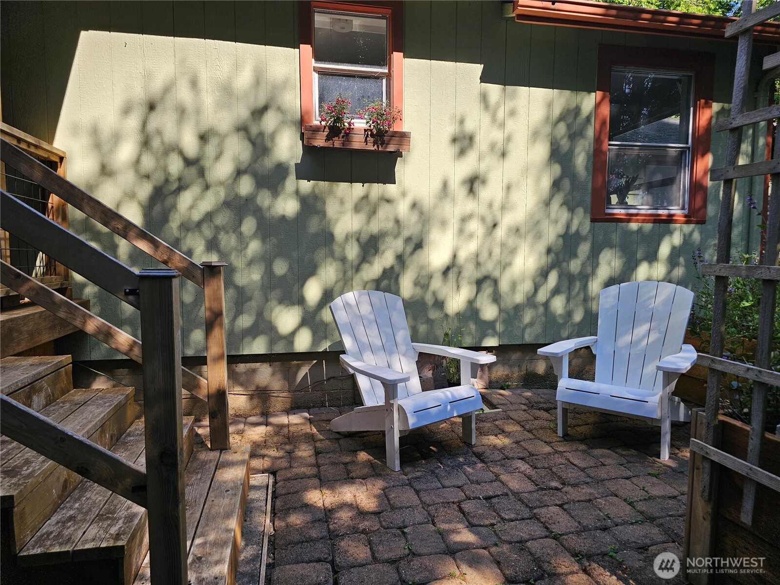 321 E Beck Street Property Photo 5