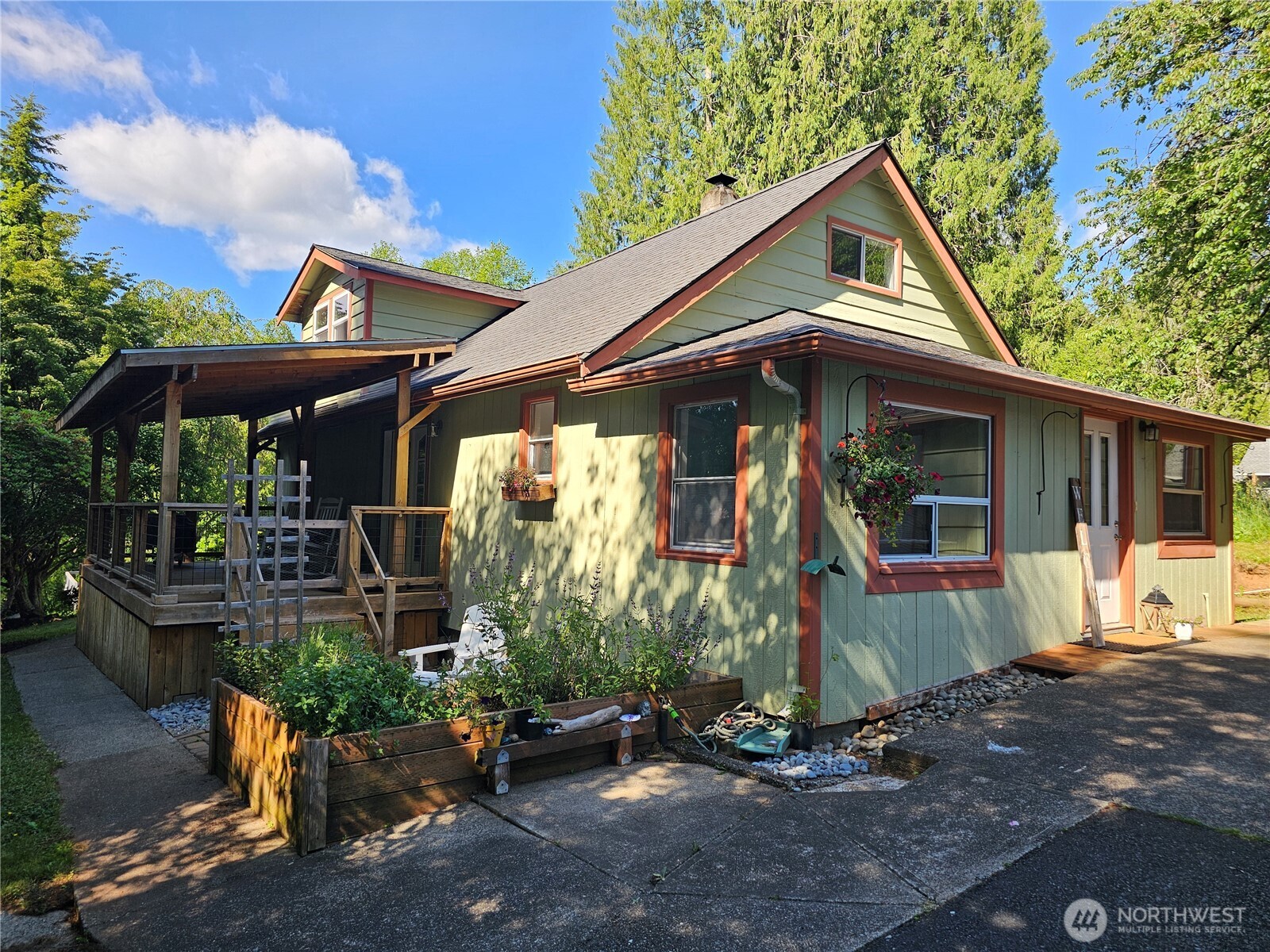 321 E Beck Street Property Photo 10