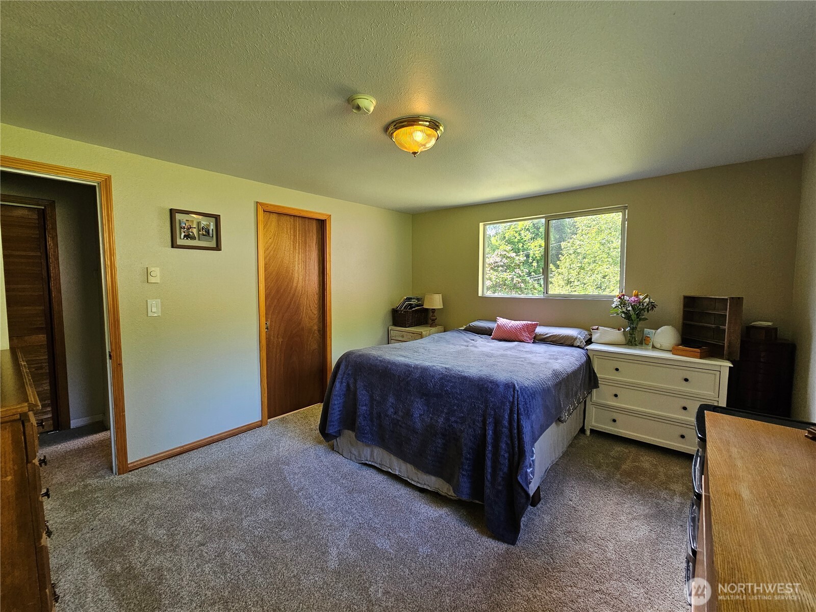 321 E Beck Street Property Photo 32