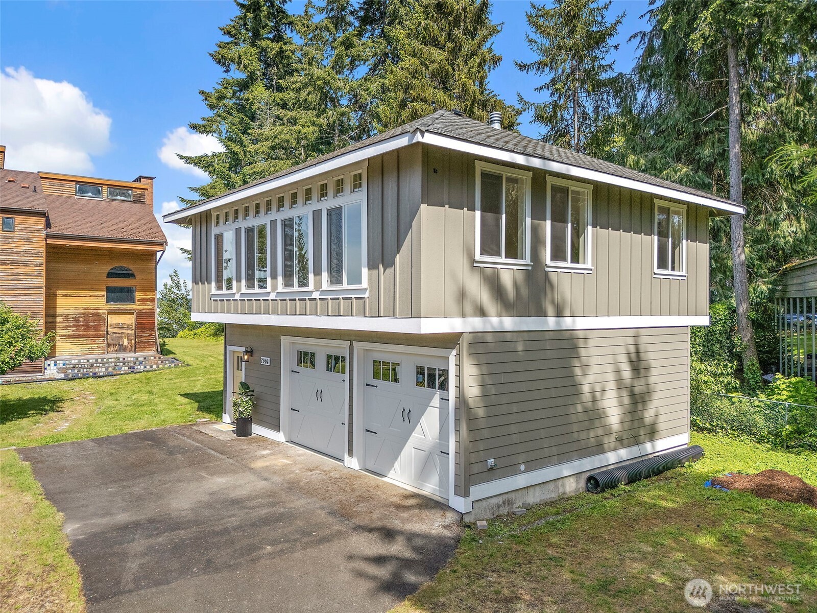 7544 Sandy Point Beach Road Property Photo 7