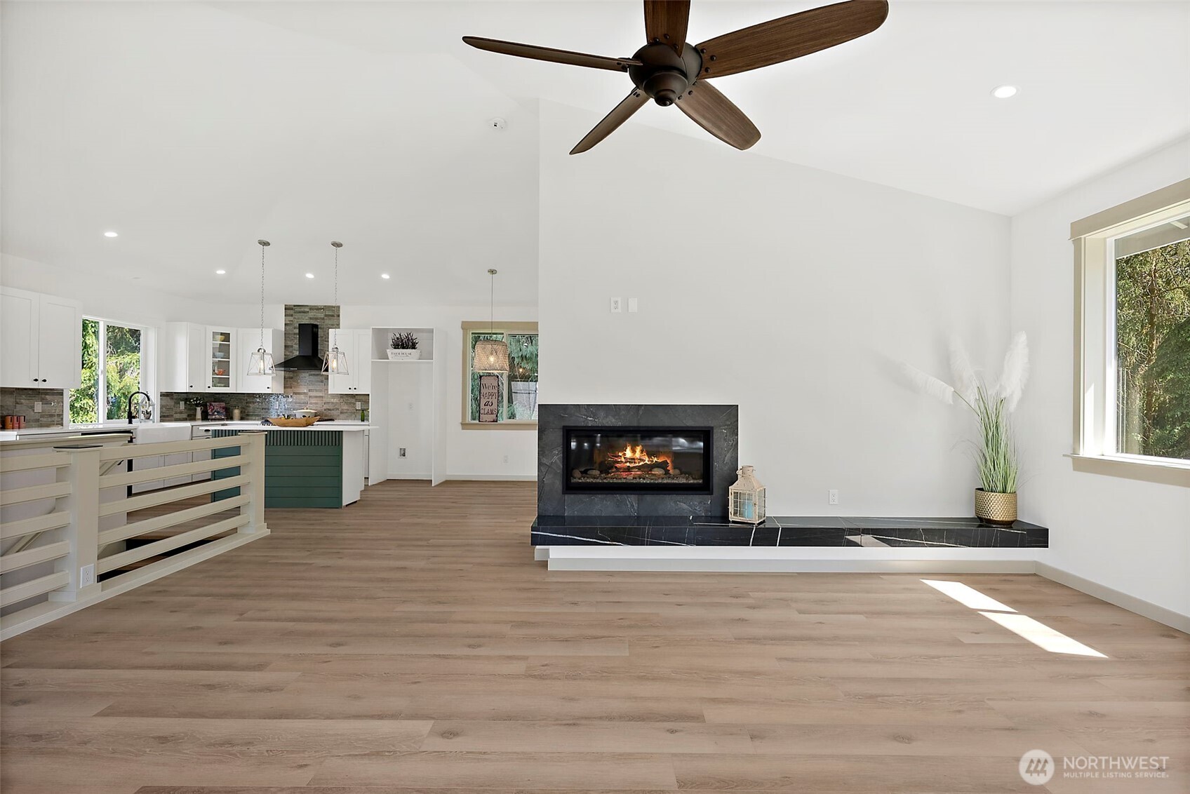 7544 Sandy Point Beach Road Property Photo 15